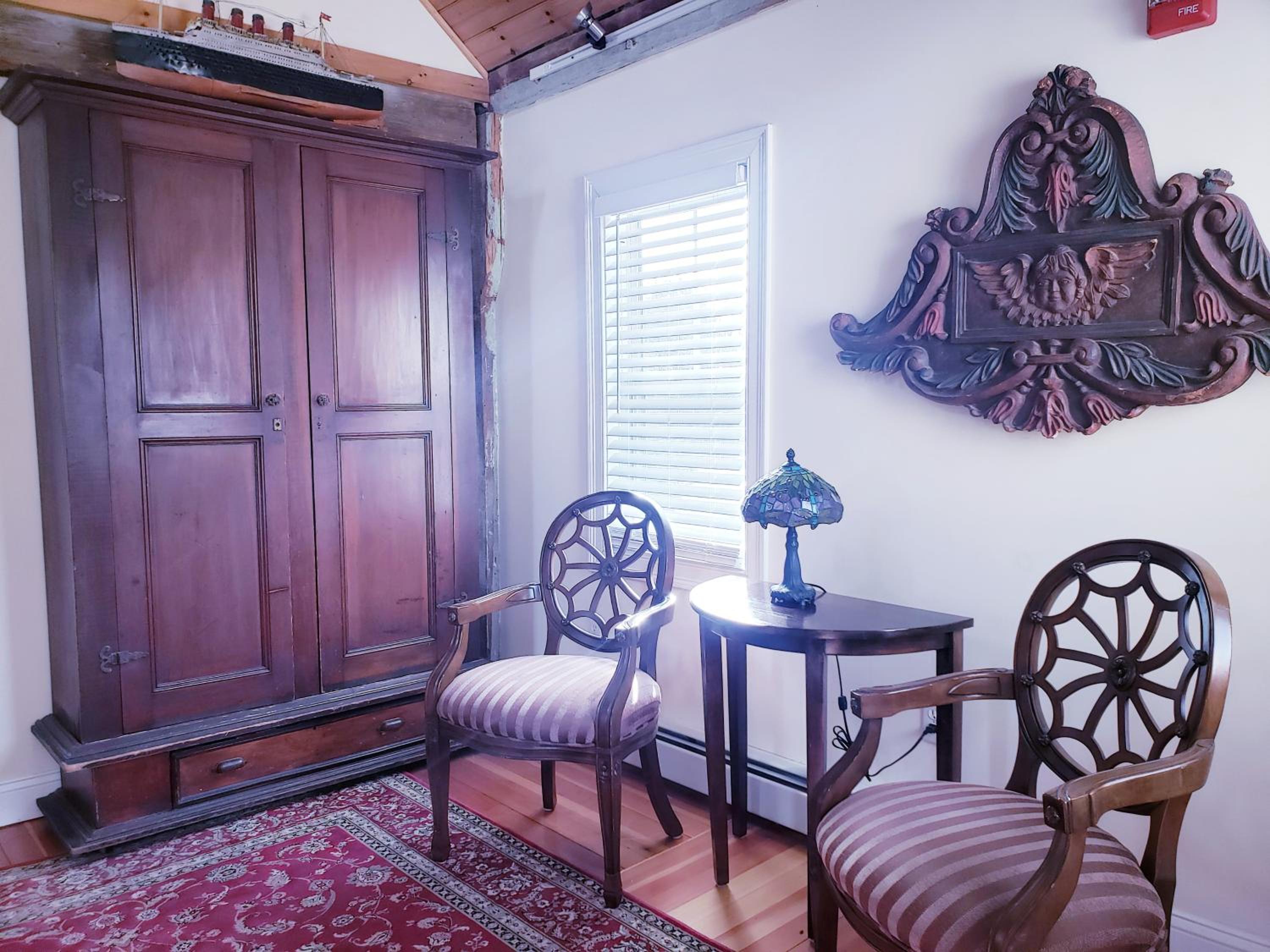 Elmere House Bed & Breakfast