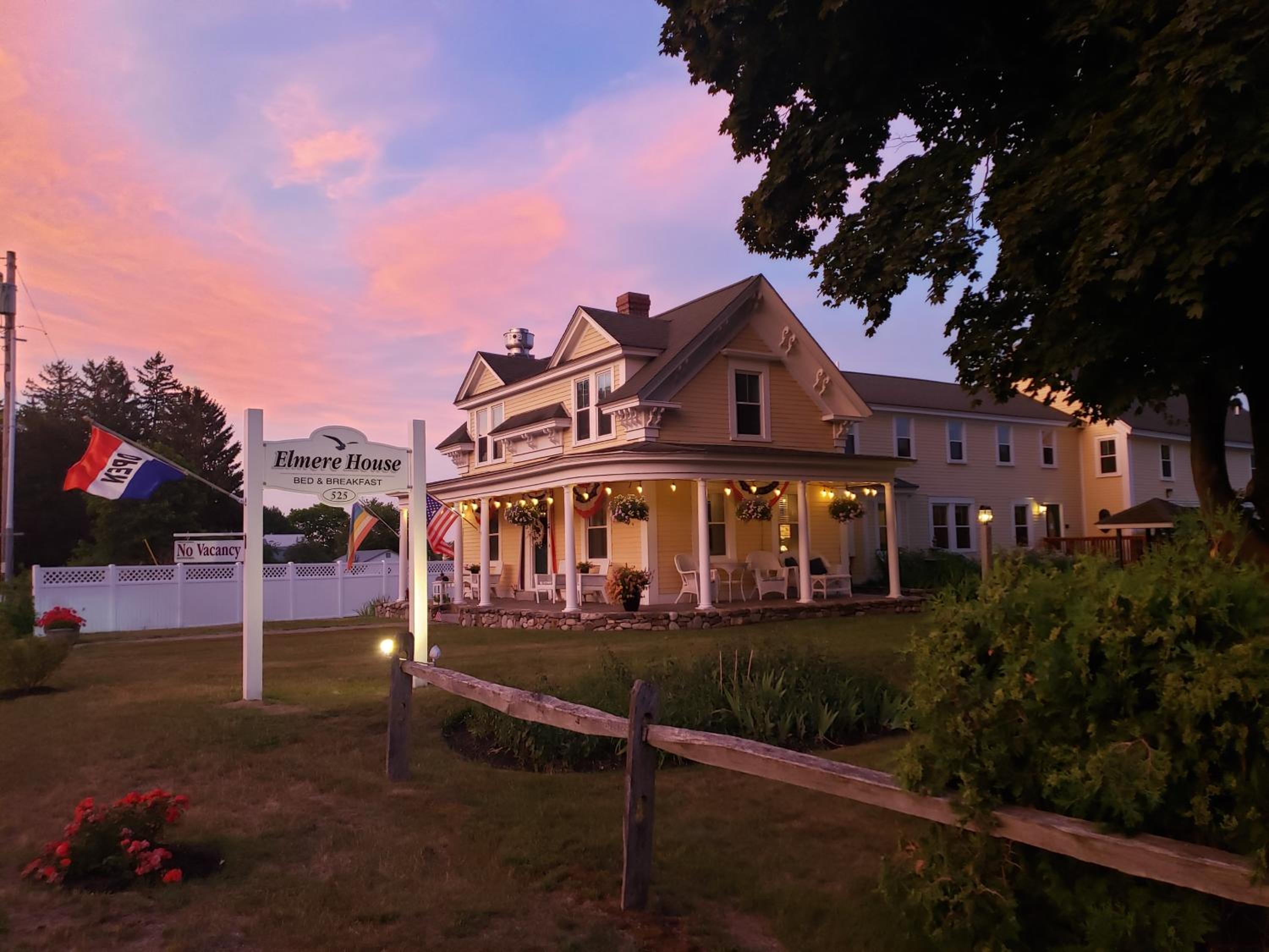 Elmere House Bed & Breakfast