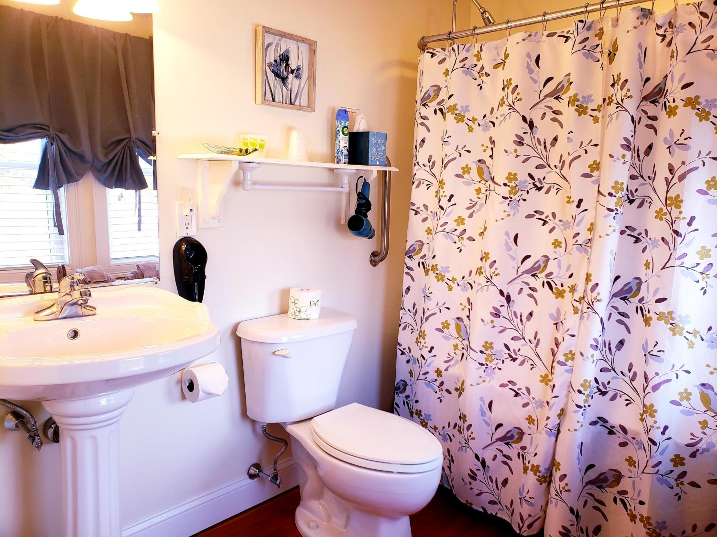 Elmere House Bed & Breakfast