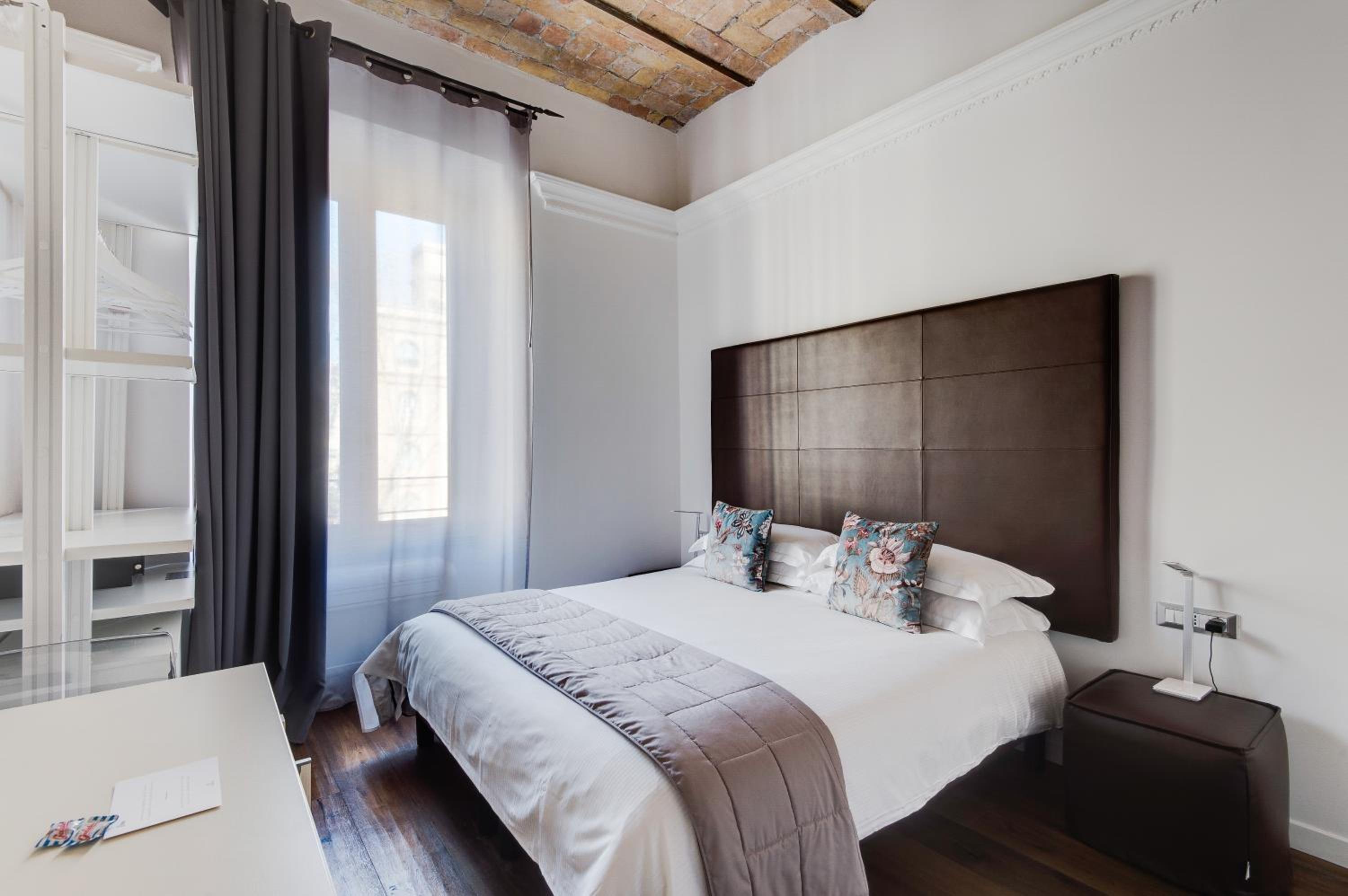 New Design St.Peter en Rome — hotel room