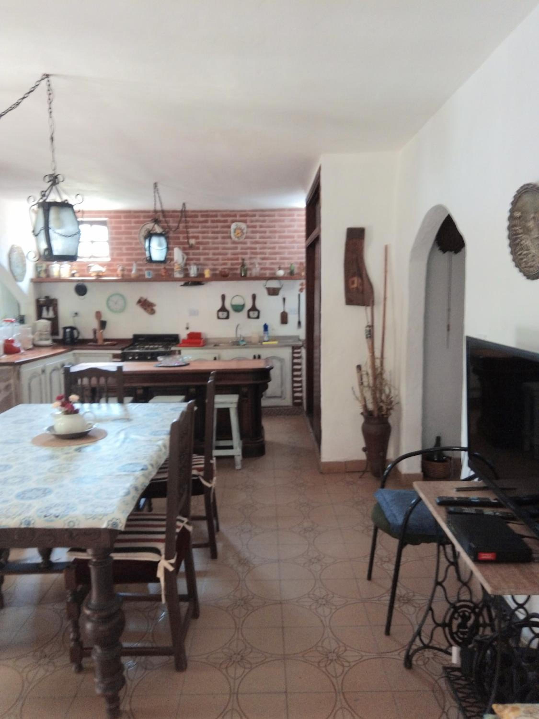 Chalet Caserón de Tejas, Amplia y confortable casa para hasta 11 huéspedes