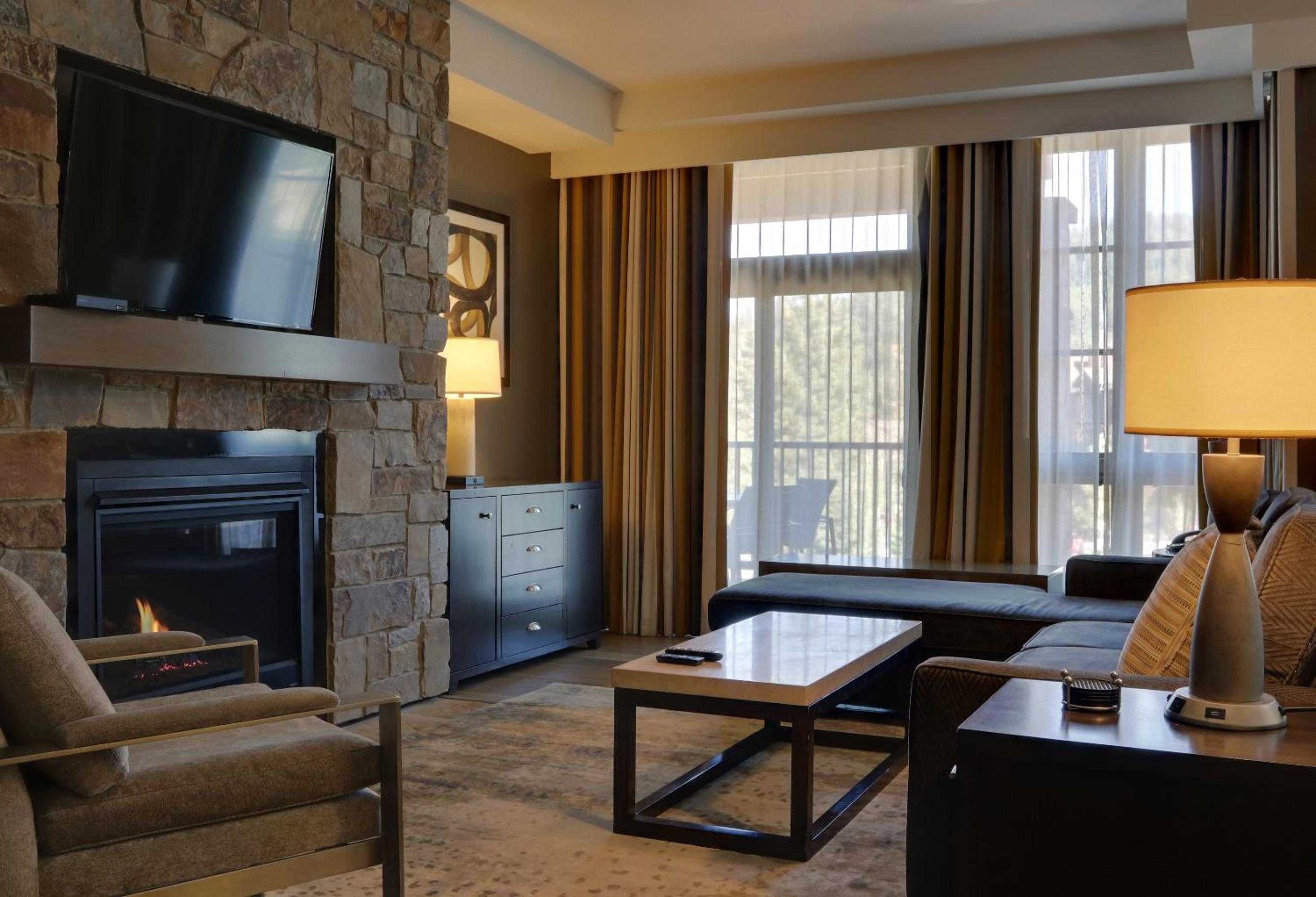 Lake Tahoe Vacations - Hyatt Vacation Club at Northstar Lodge - Property Image 17