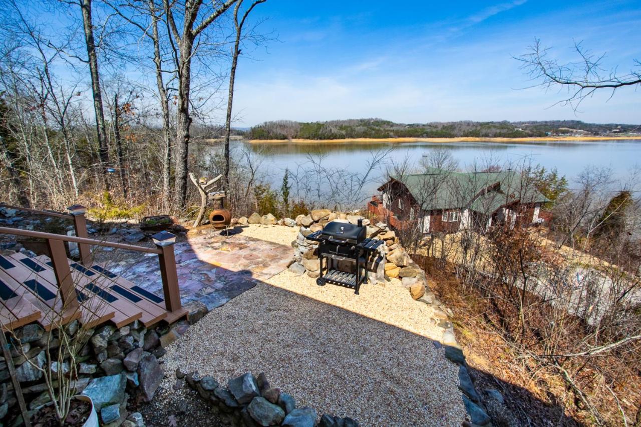 The Lookout - Lake View, Hot Tub and Grill view 5