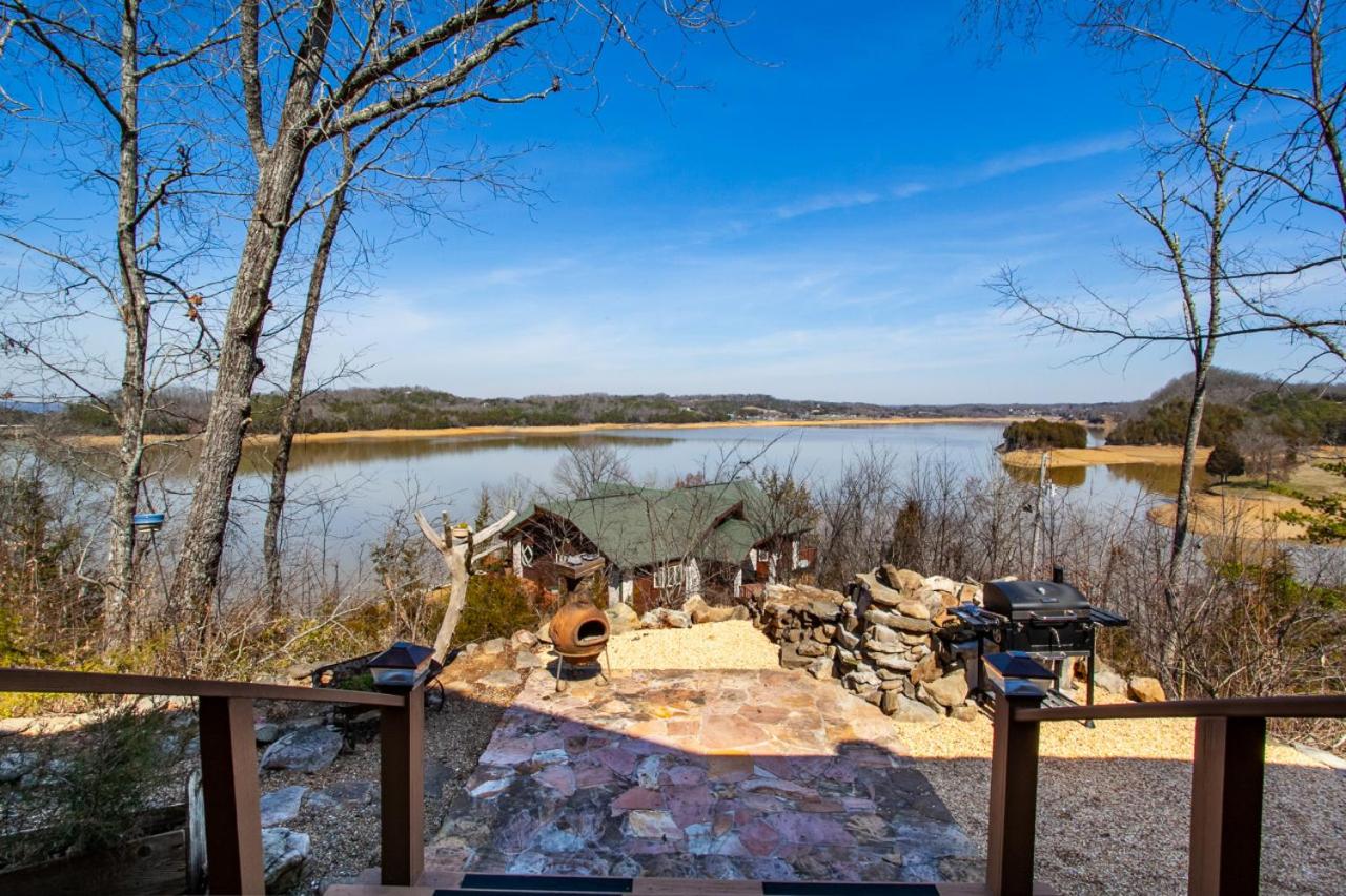 The Lookout - Lake View, Hot Tub and Grill view 3