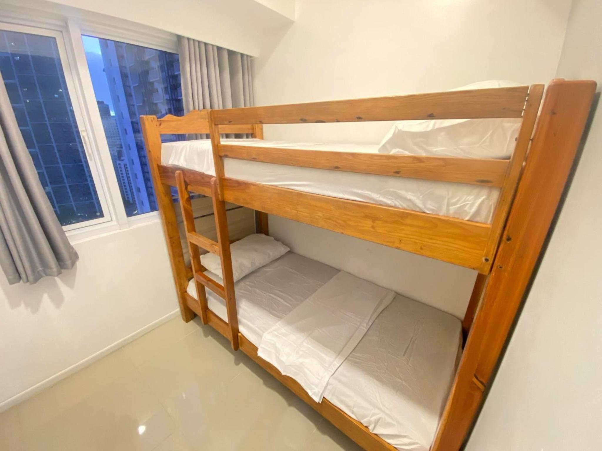 Japandi Suites by Wills Place Jazz Makati view 4