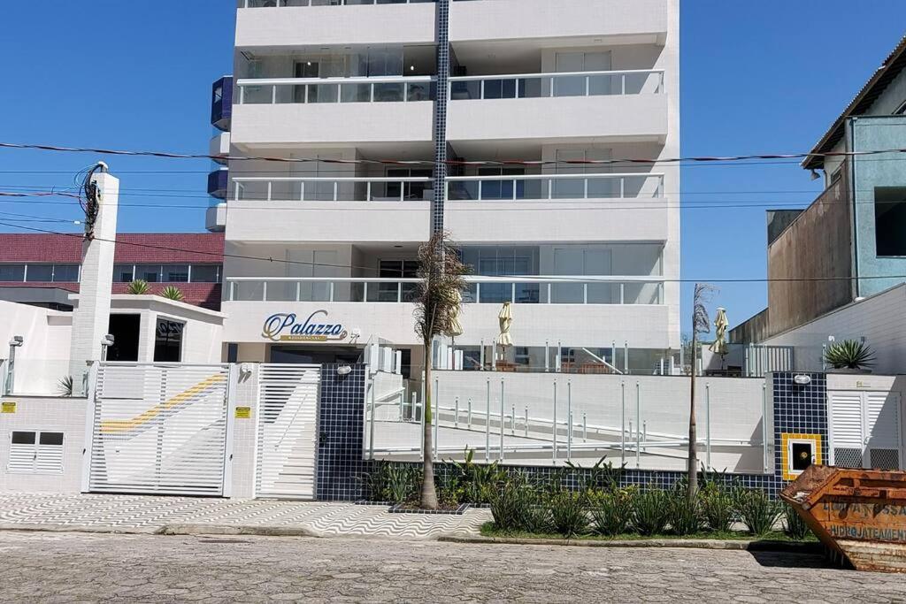 AP, Condomínio, Vista do Mar, Piscina, Estacionamento