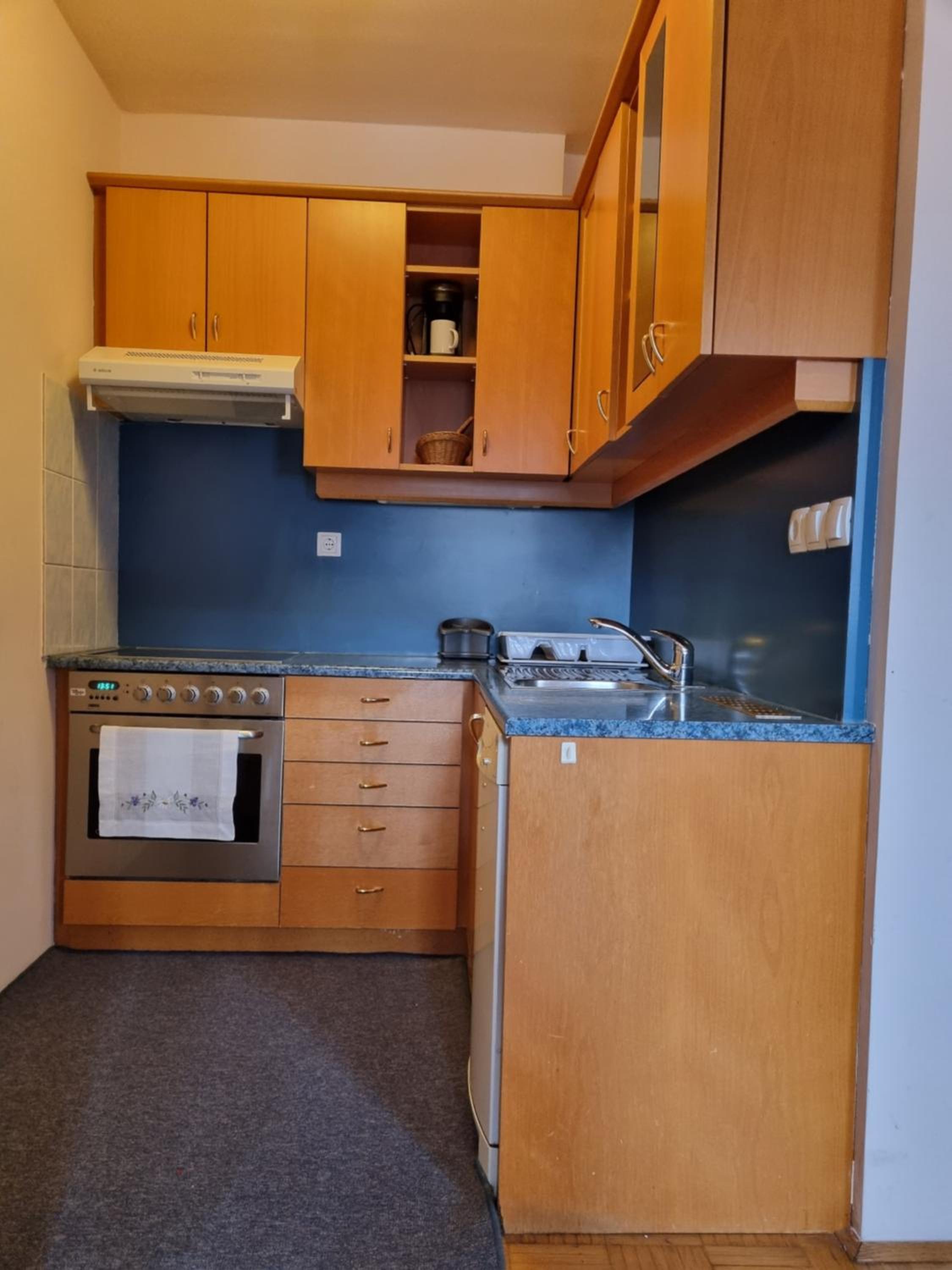 Apartma Vrtnica, Vila Golf