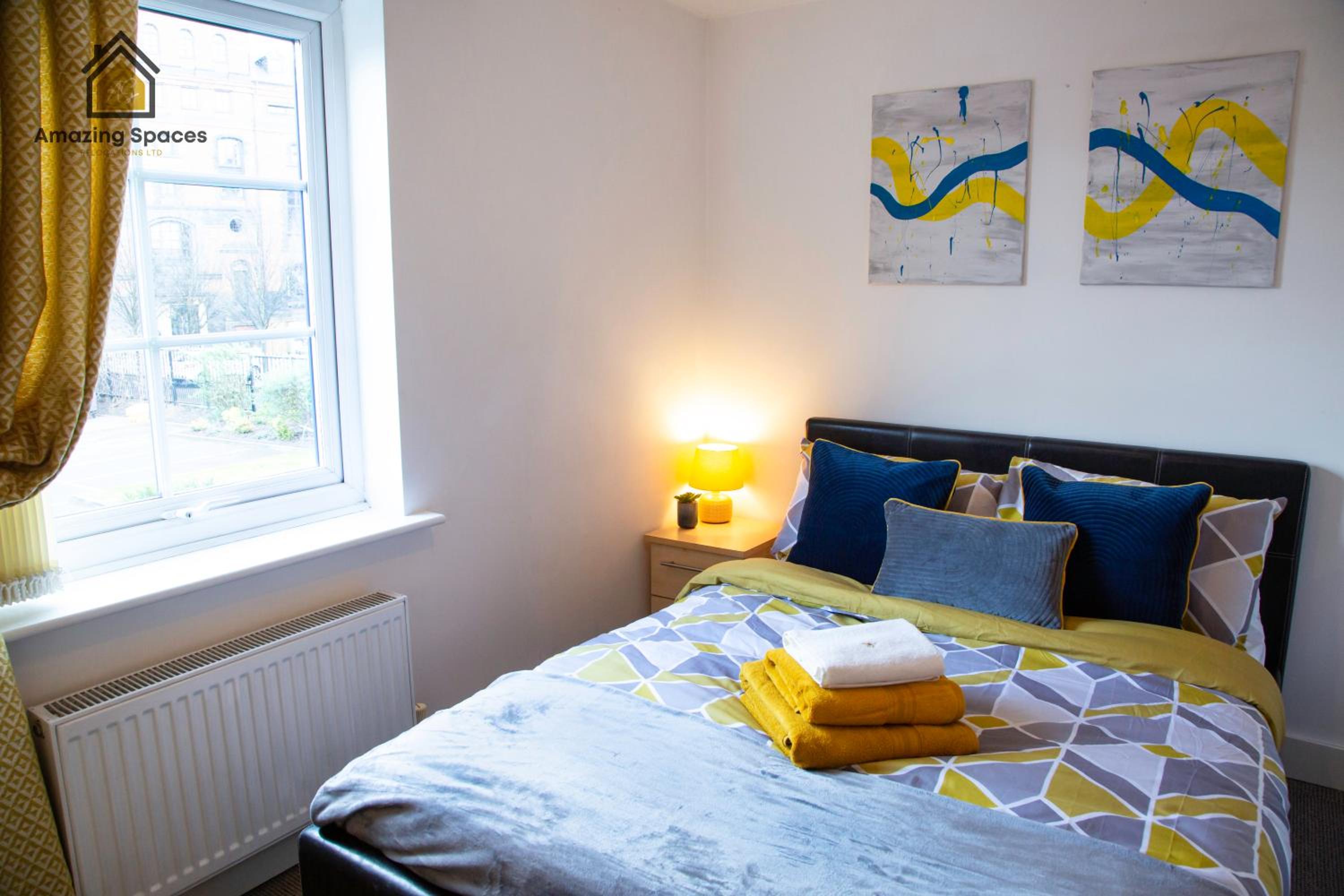 Executive 2 Bed Flat in Stockton Heath by Amazing Spaces Relocations Ltd view 3