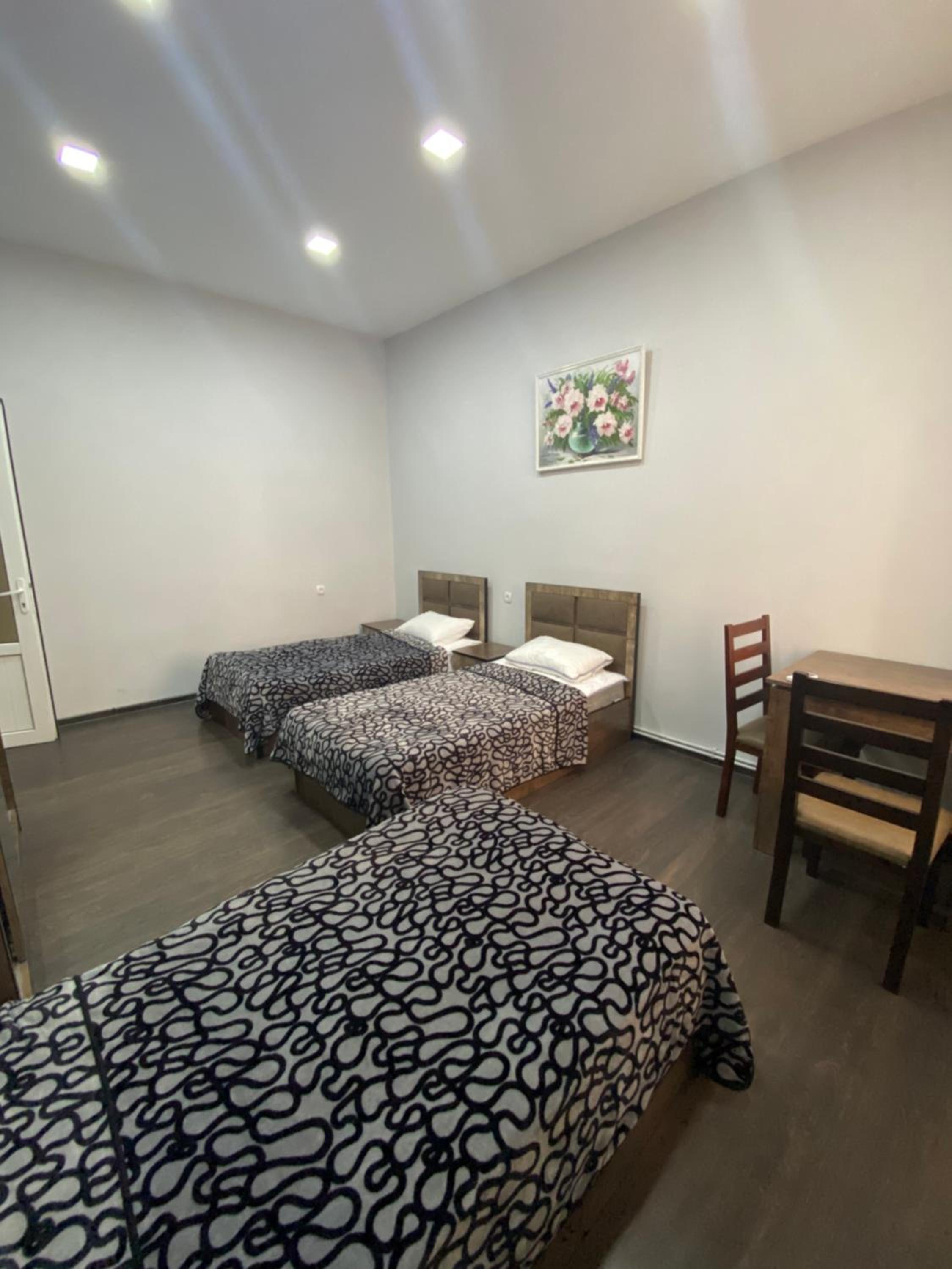 Apartment 52