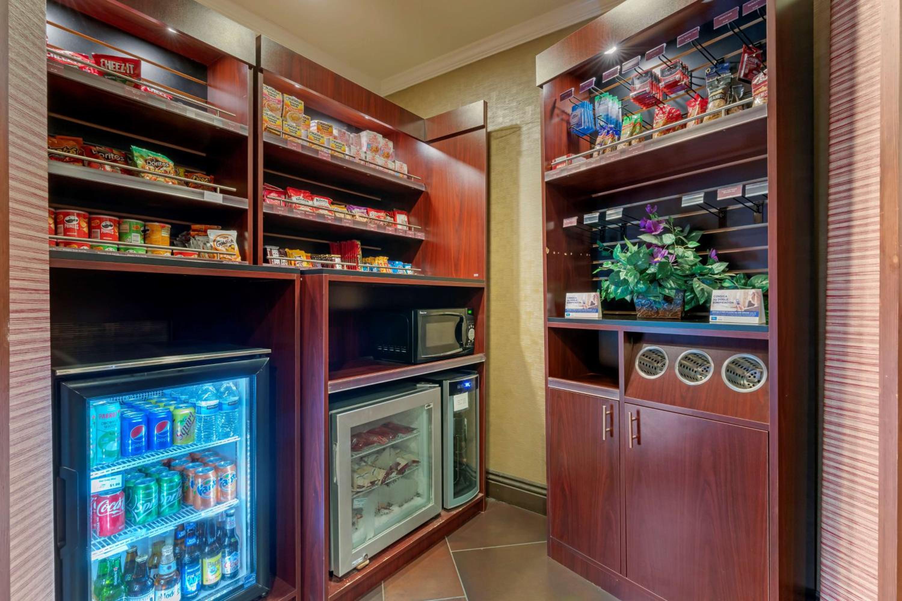 San Jose Vacations - Best Western Plus Brookside Inn - Property Image 4