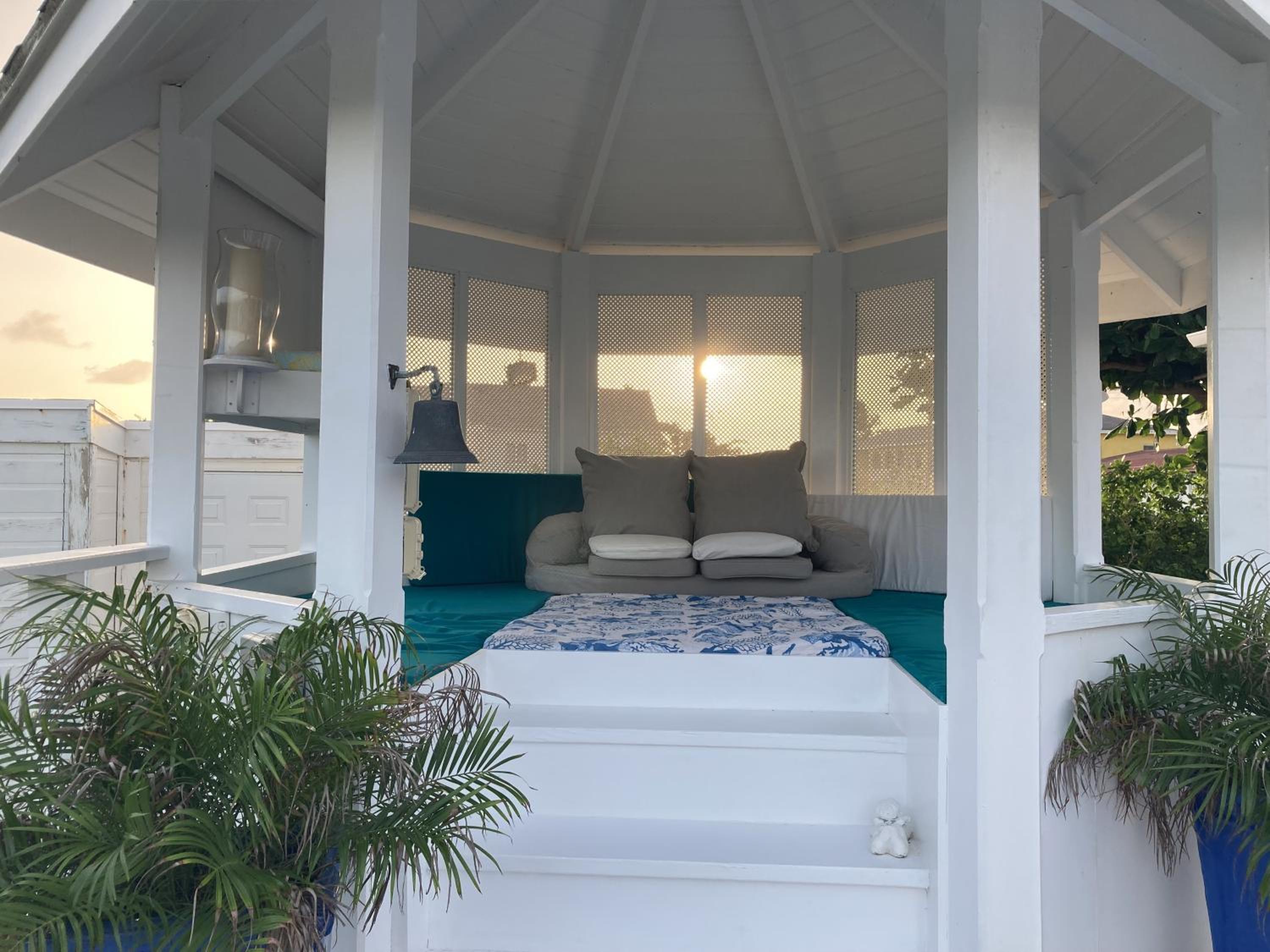 Unique Rare Villa! Retreat Style, Full Sea Views With Private Pool & Hot Tub! villa