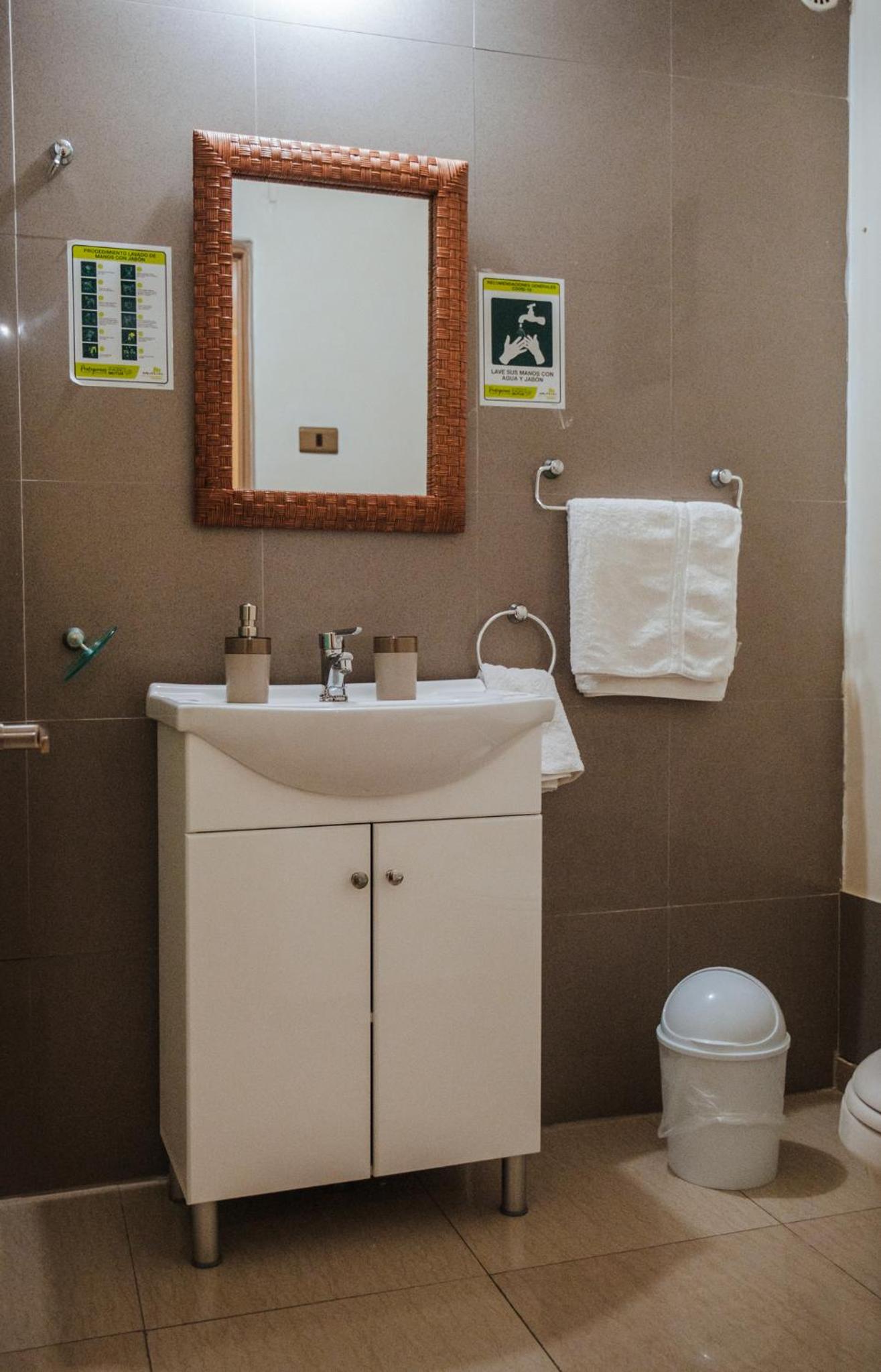 Di Giorgio Hostal