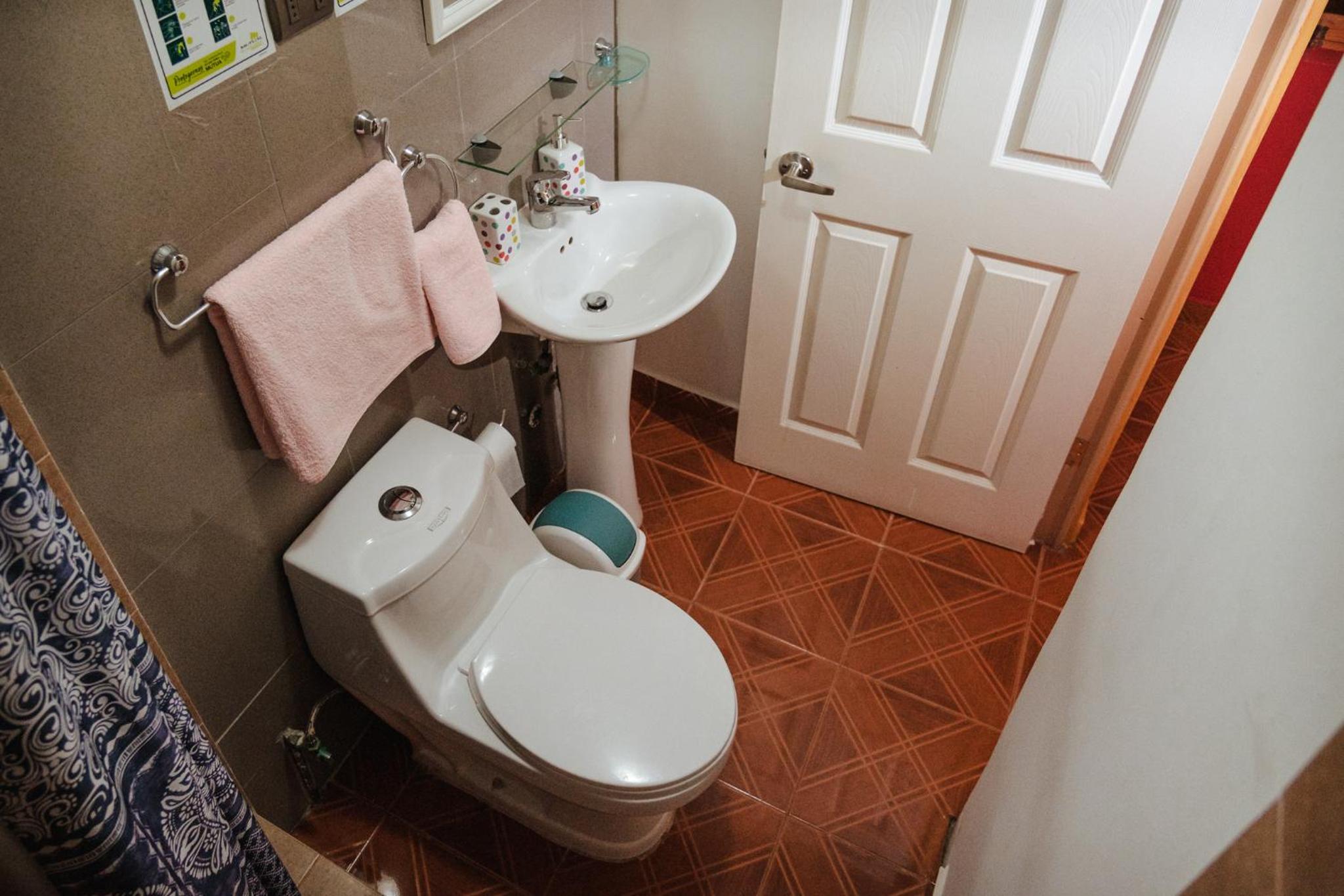 Di Giorgio Hostal