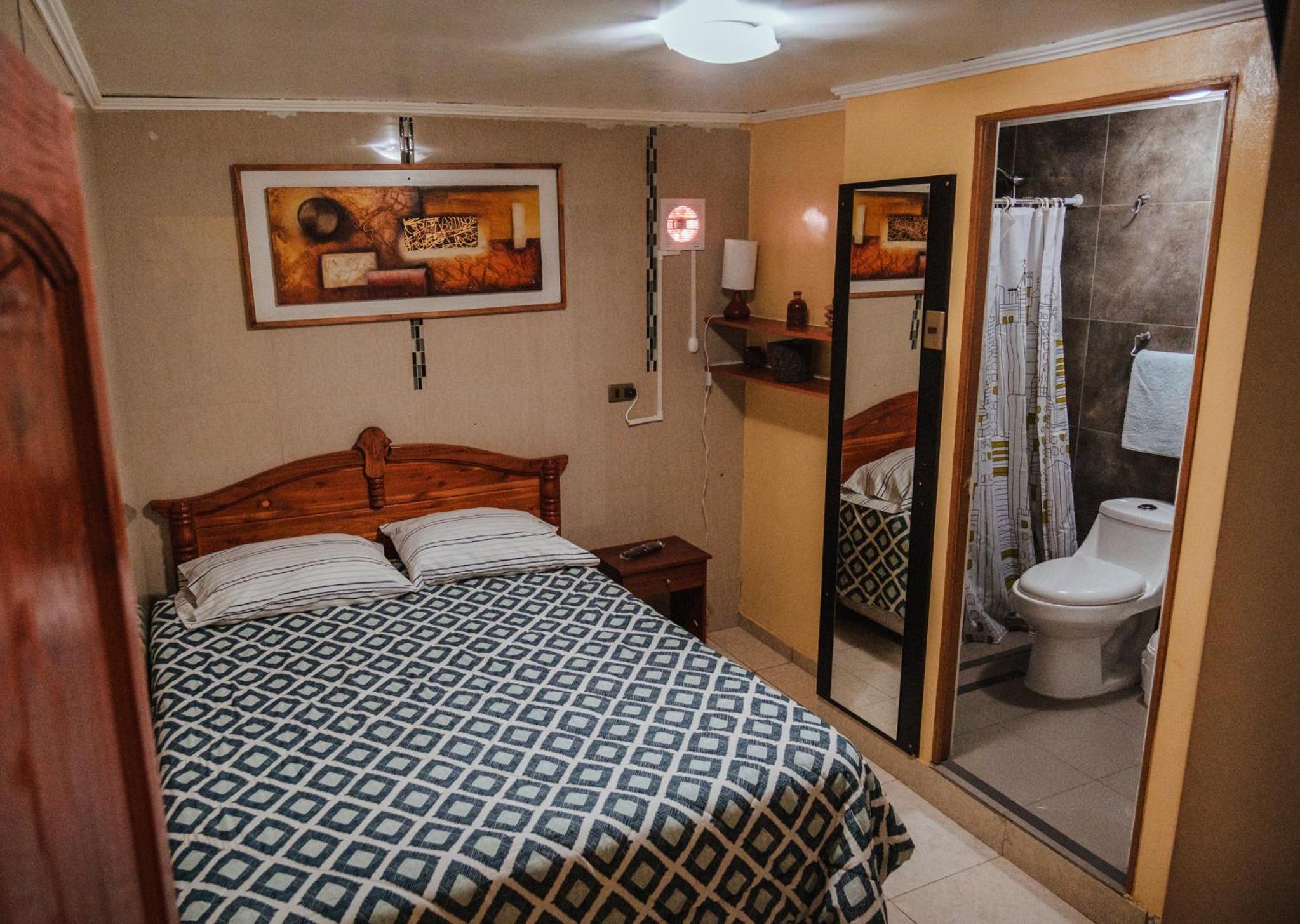 Di Giorgio Hostal