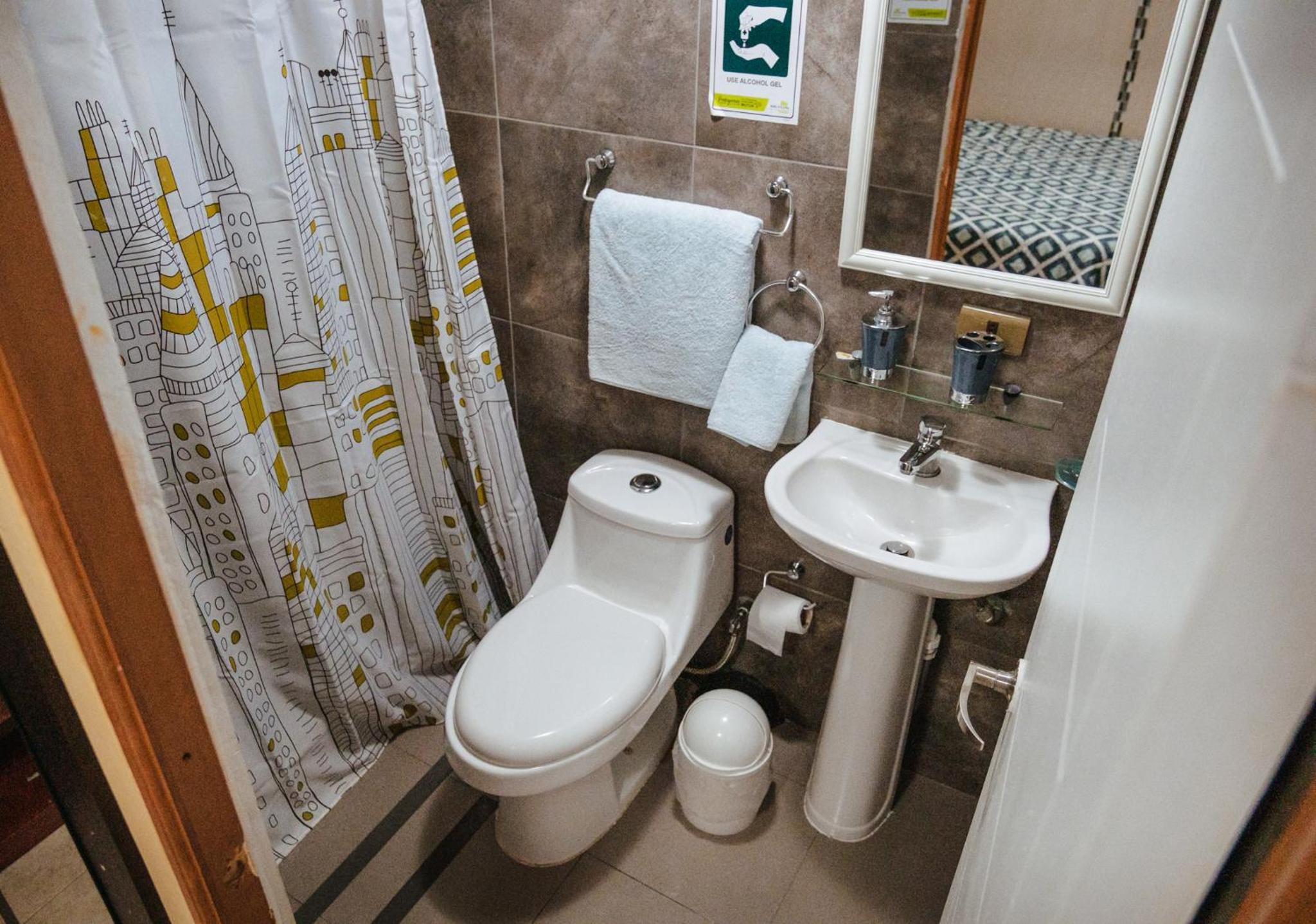 Di Giorgio Hostal