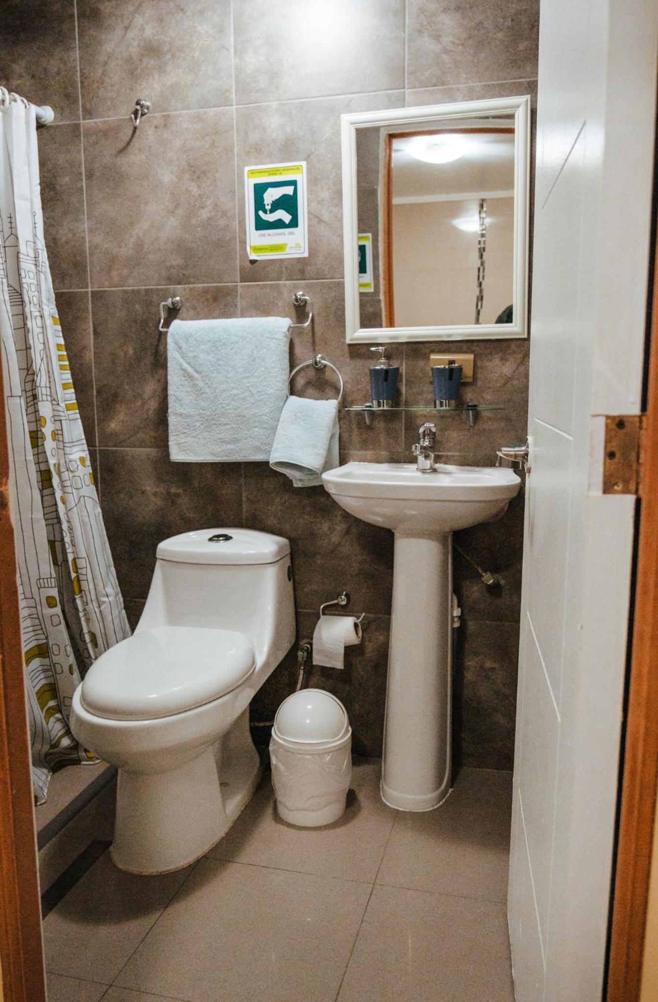 Di Giorgio Hostal
