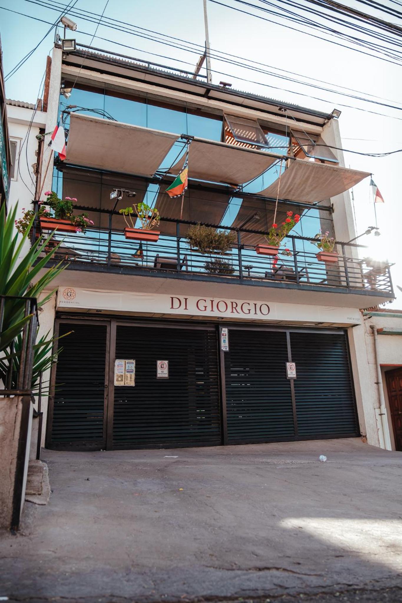 Di Giorgio Hostal