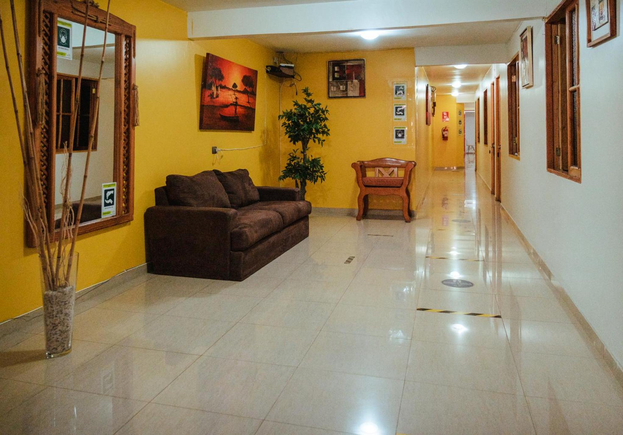 Di Giorgio Hostal