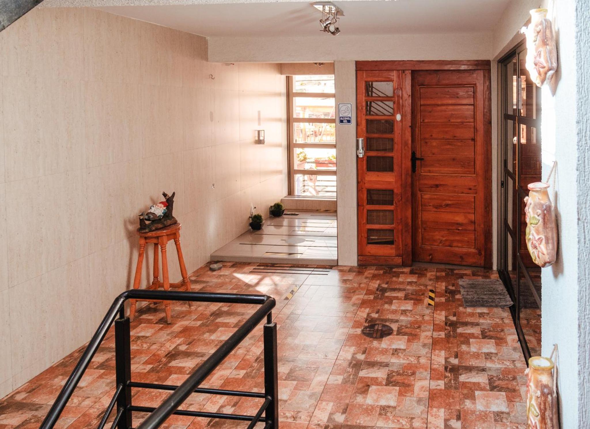 Di Giorgio Hostal