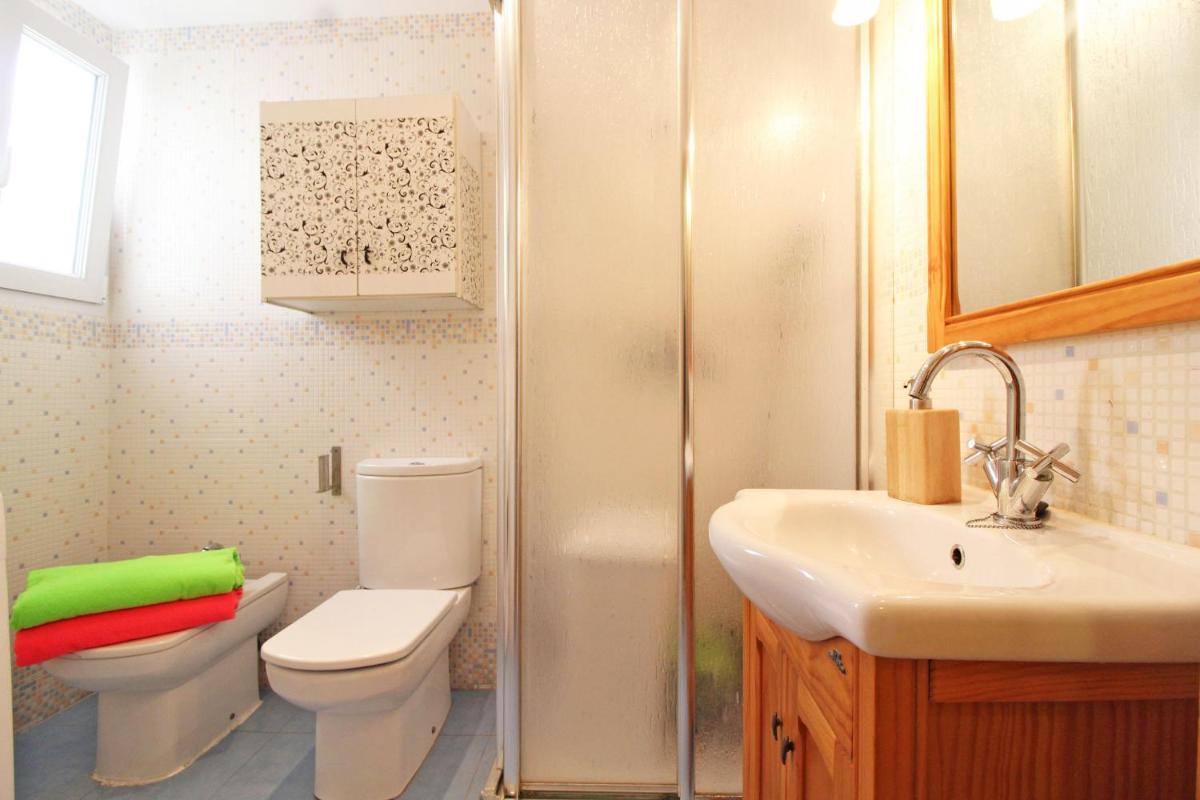 Global Properties, Los Claveles - Práctico apartamento con WIFI en Puerto de Sagunto