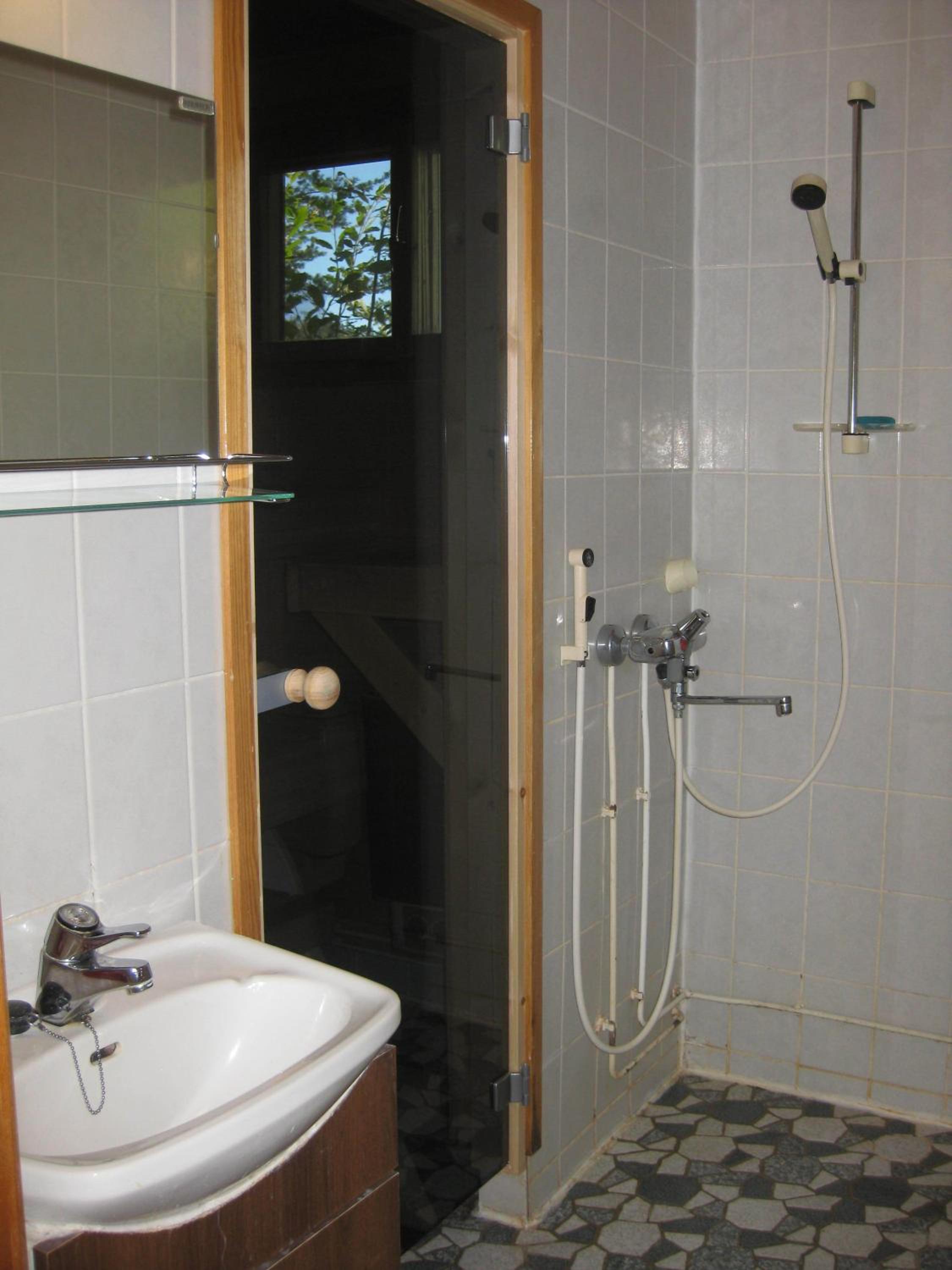 Photo 32