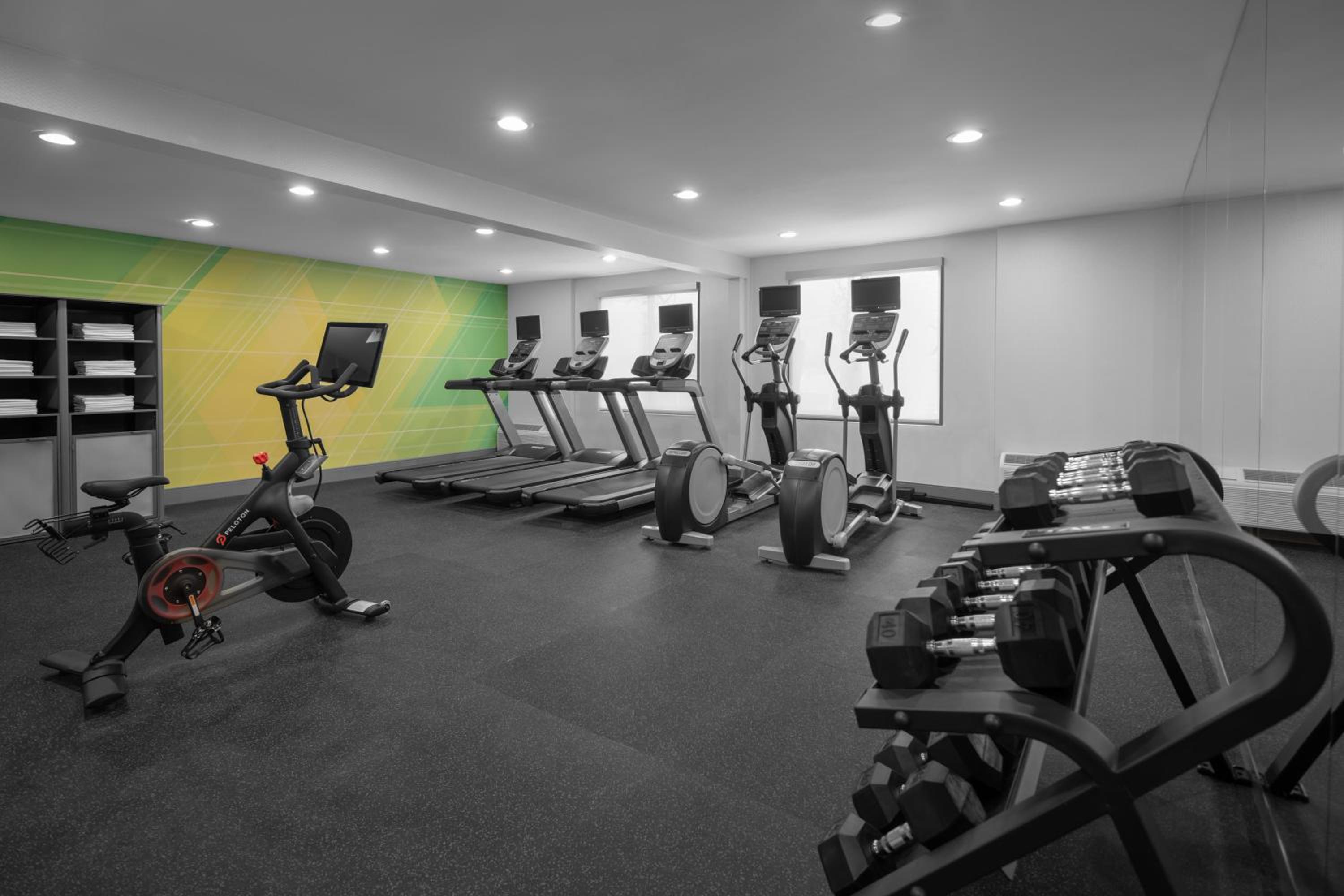 Holiday Inn Hasbrouck Heights-Meadowlands by IHG