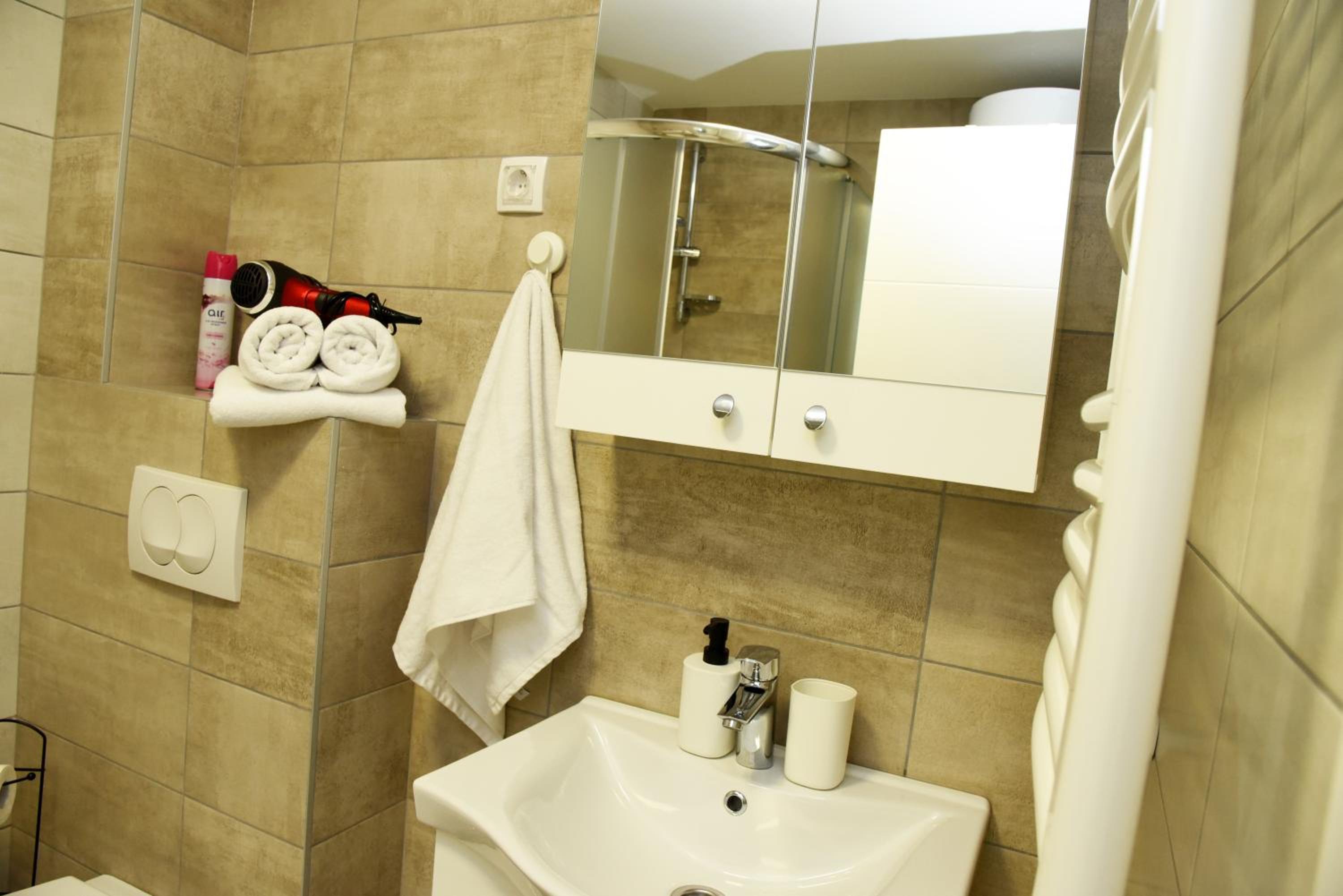 Suncokret Apartmani Loznica view 2