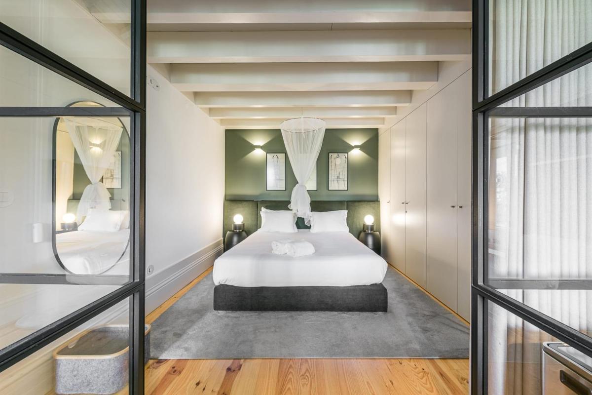 GuestReady - Loft 515 view 2