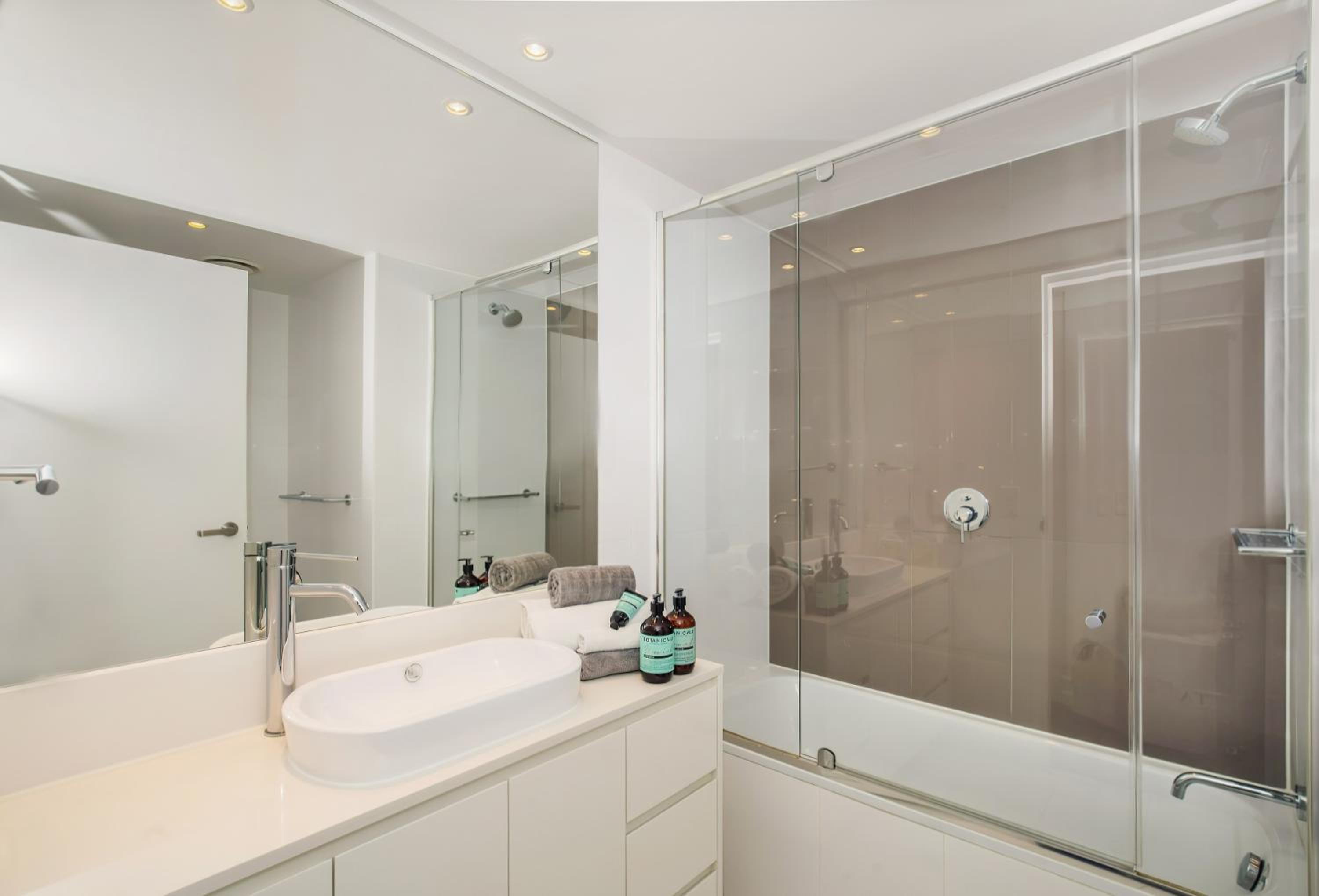 H-Residences Private Apartments - Hosted by Coastal Letting Co.