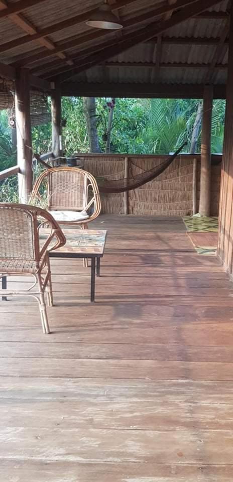 Retro Kampot Guesthouse view 2