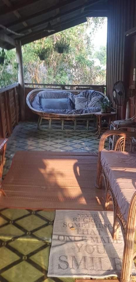 Retro Kampot Guesthouse view 3
