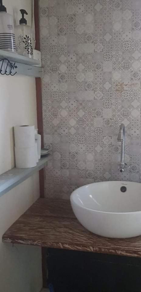 Retro Kampot Guesthouse view 5
