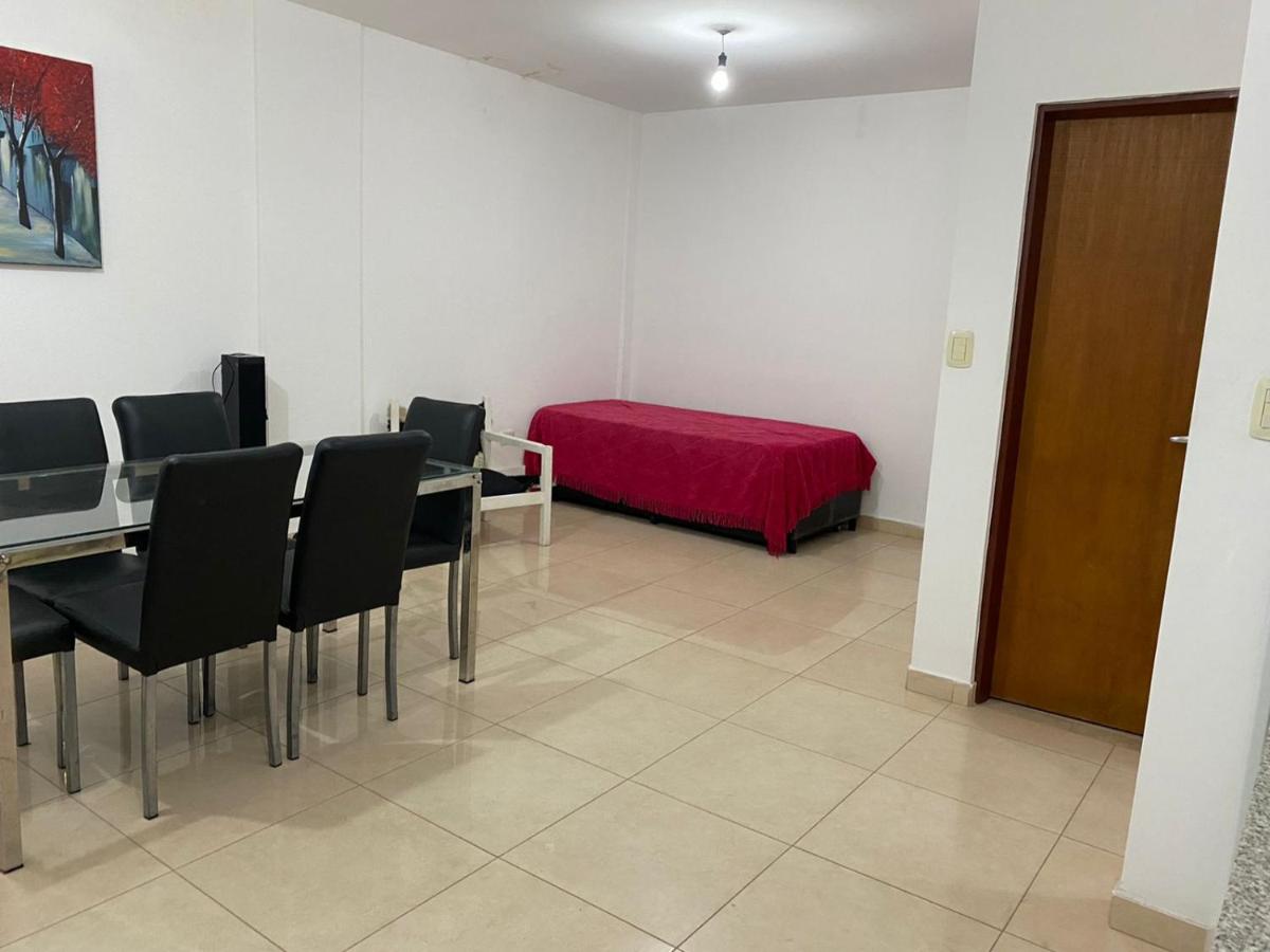Departamento de 2 dormitorios con asador