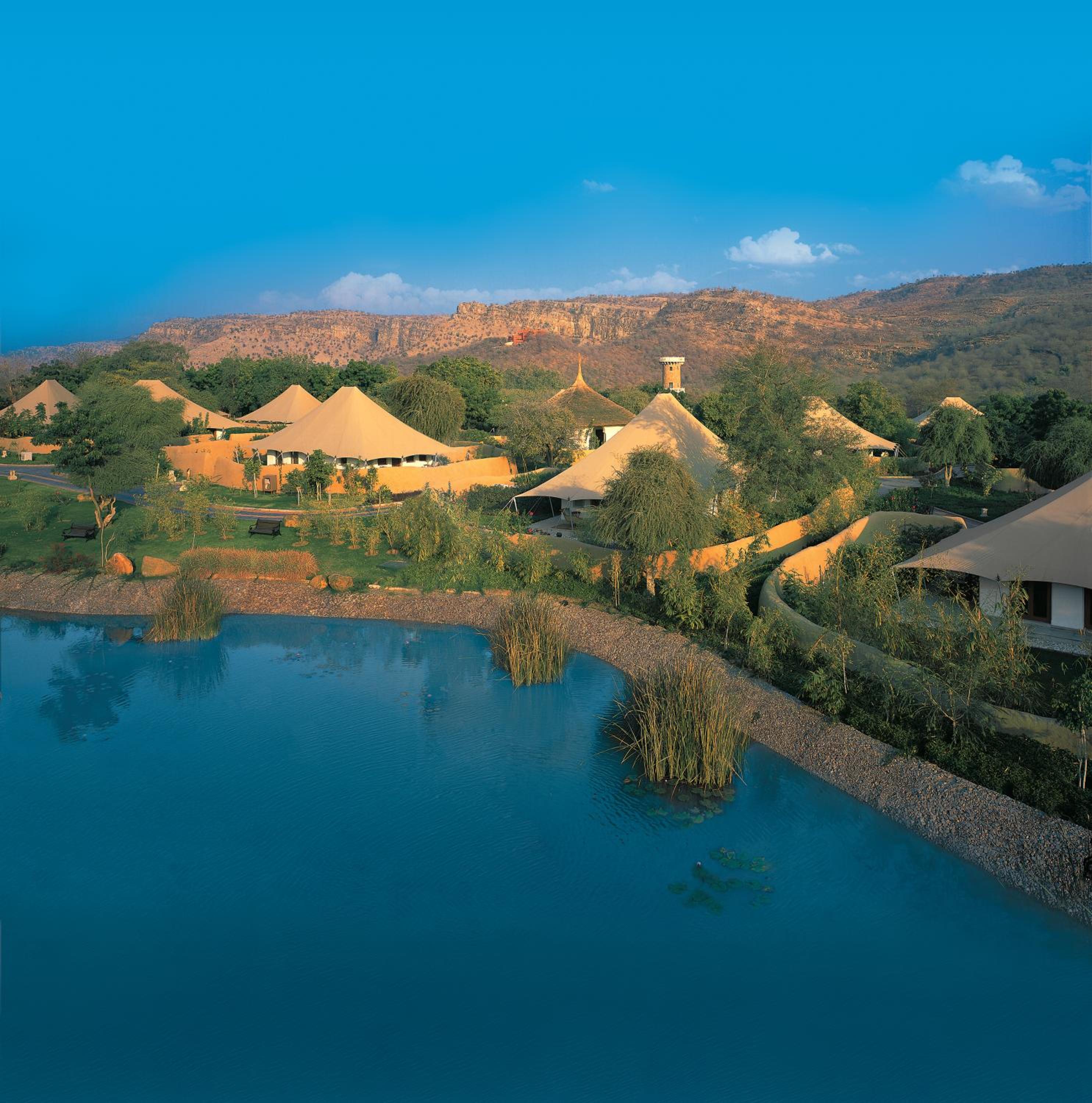 The Oberoi Vanyavilas Wildlife Resort, Ranthambhore view 2