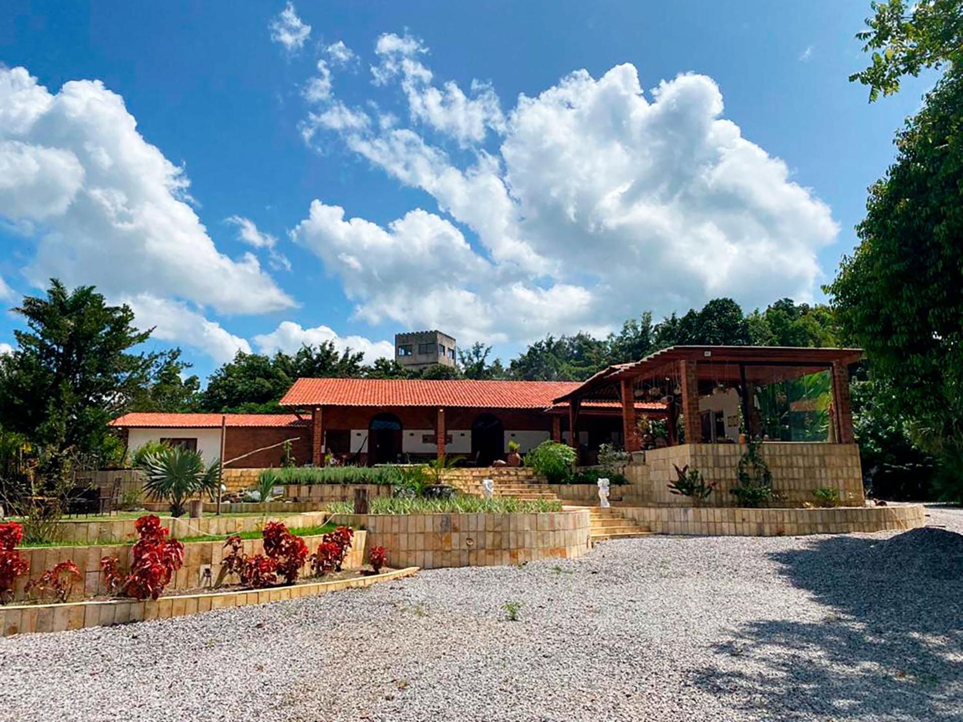 Casa de campo c vista para montanhas em Cha Grande