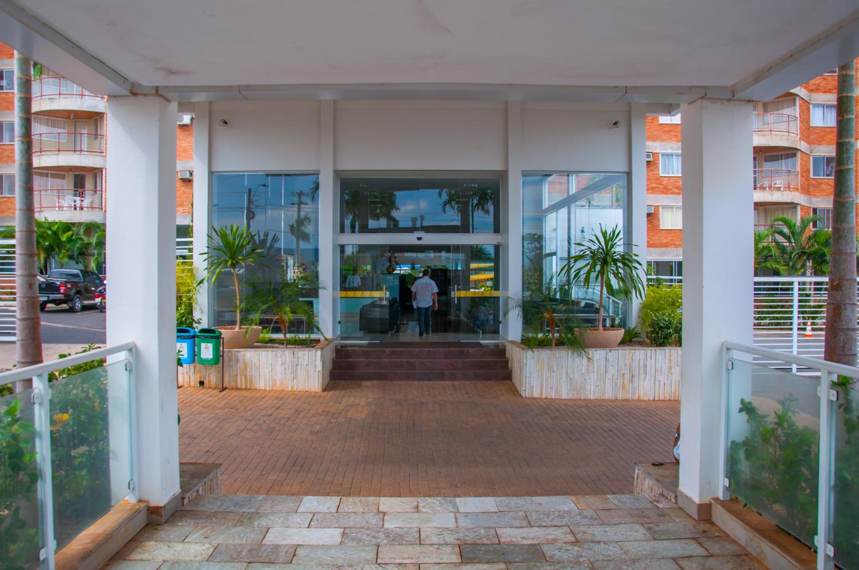 IMPÉRIO ROMANO HOTEL e PARK com um dia no Acqua park, Splash ou Lagoa Thermas Park
