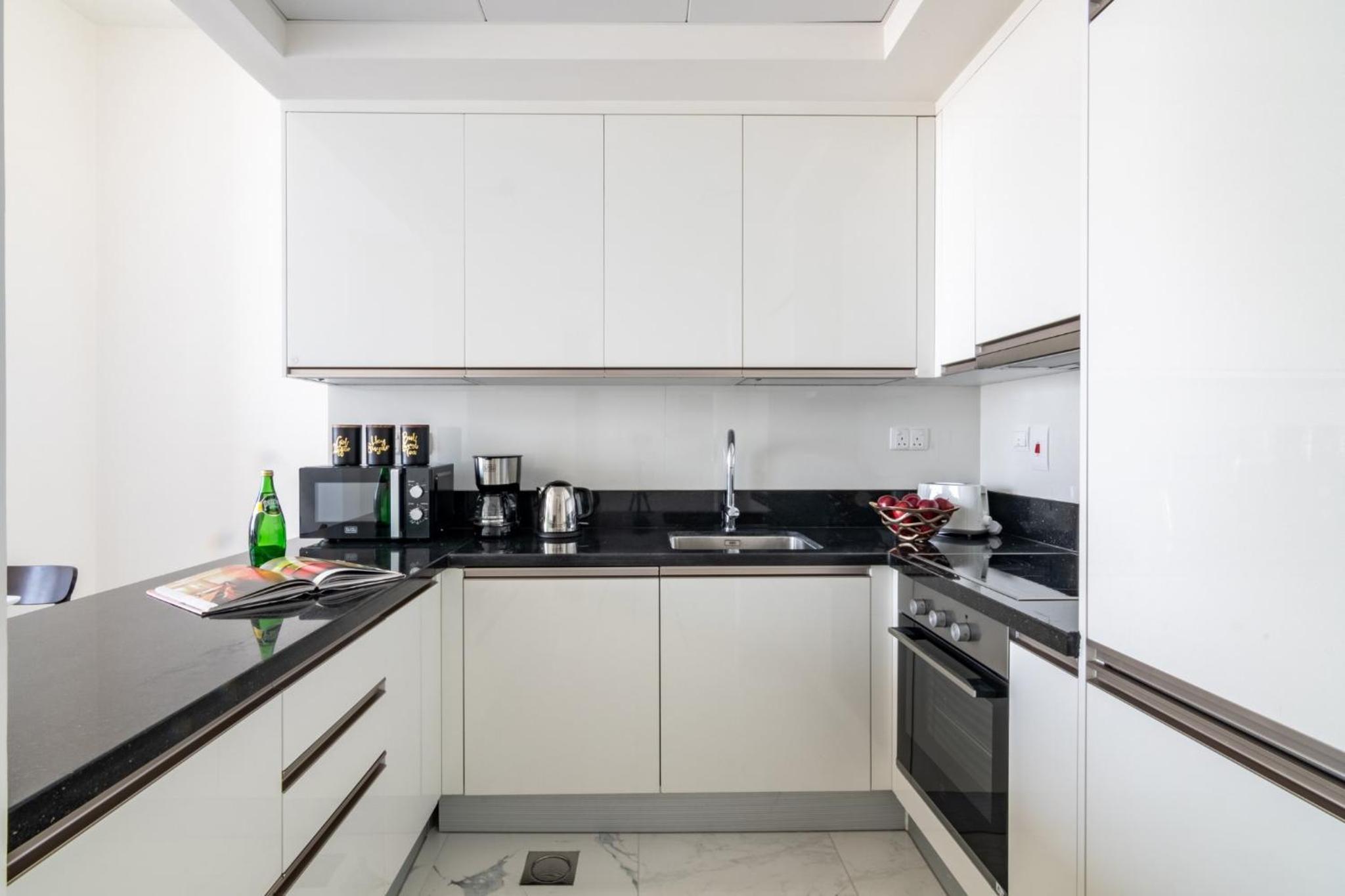 The Smart Concierge - Amna Tower — Dubai photo 4