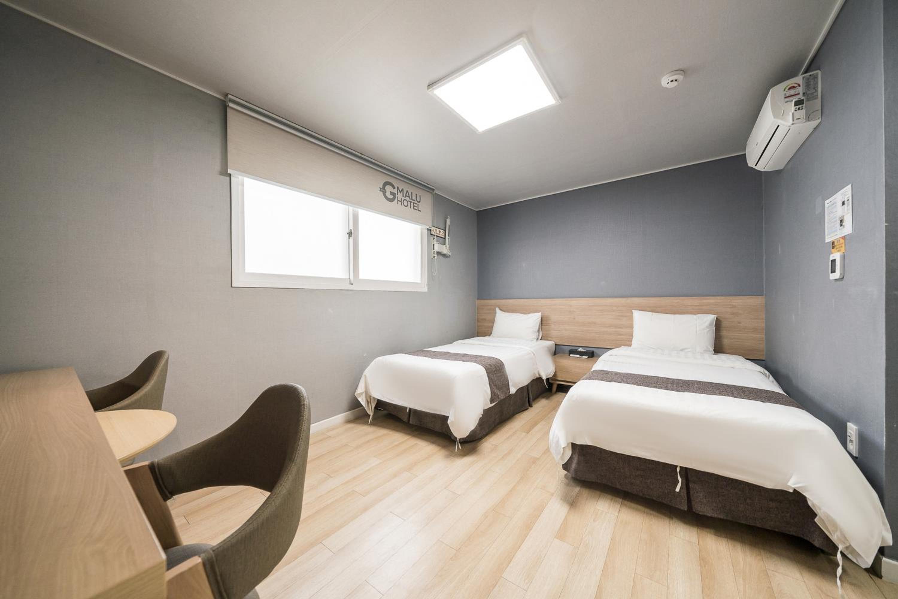 Restia Hotel Suwon Station