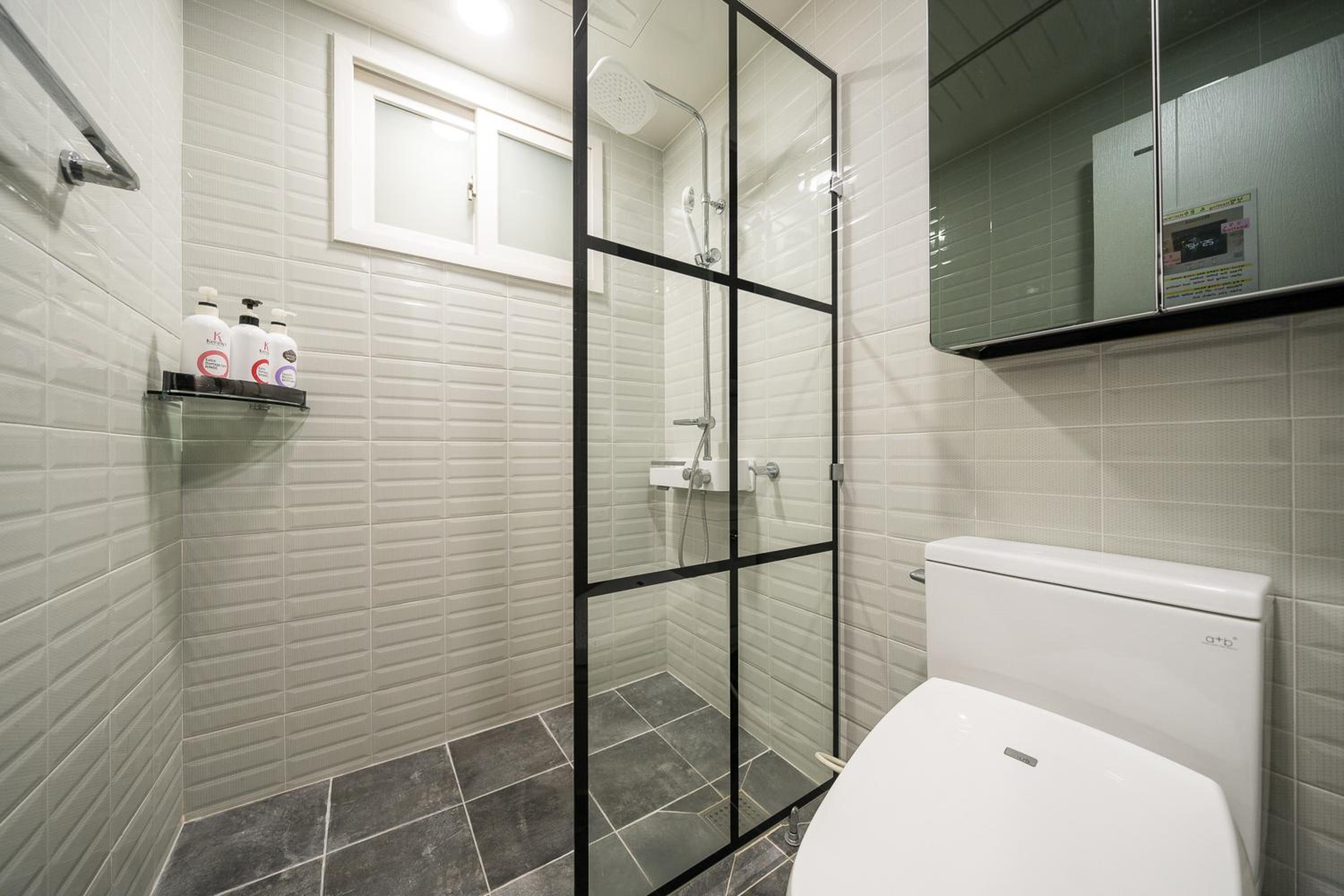 Restia Hotel Suwon Station
