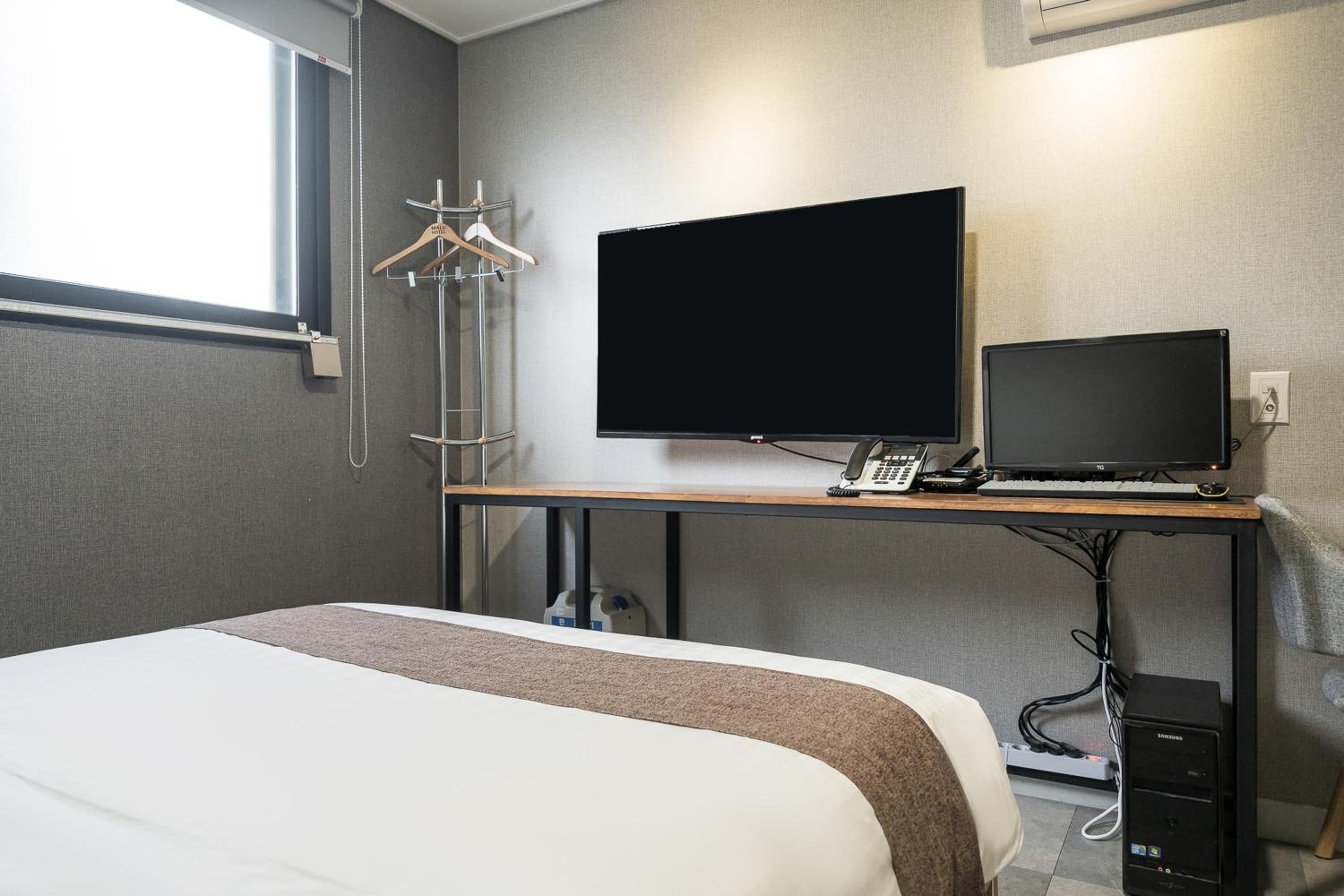 Restia Hotel Suwon Station