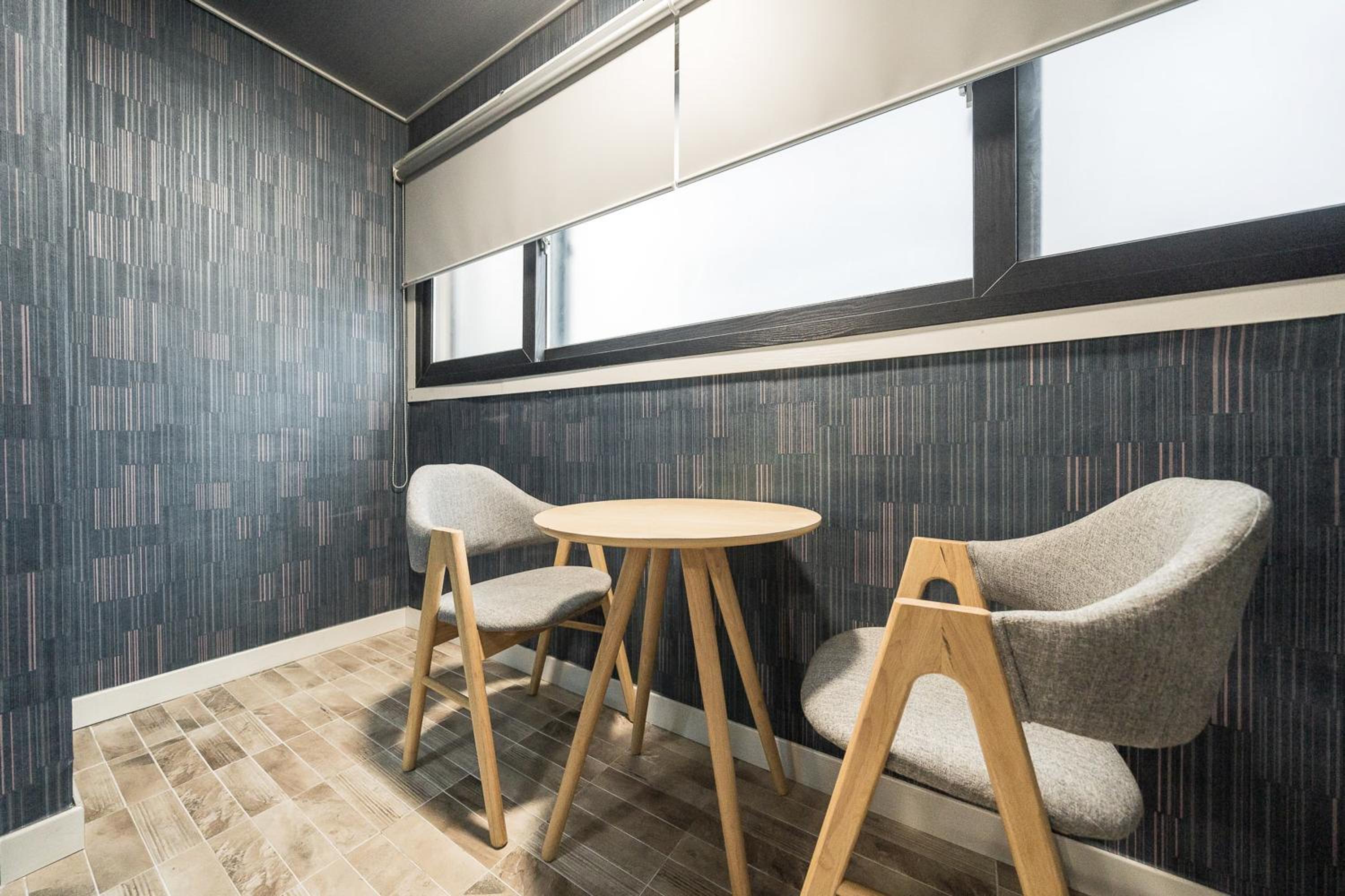 Restia Hotel Suwon Station