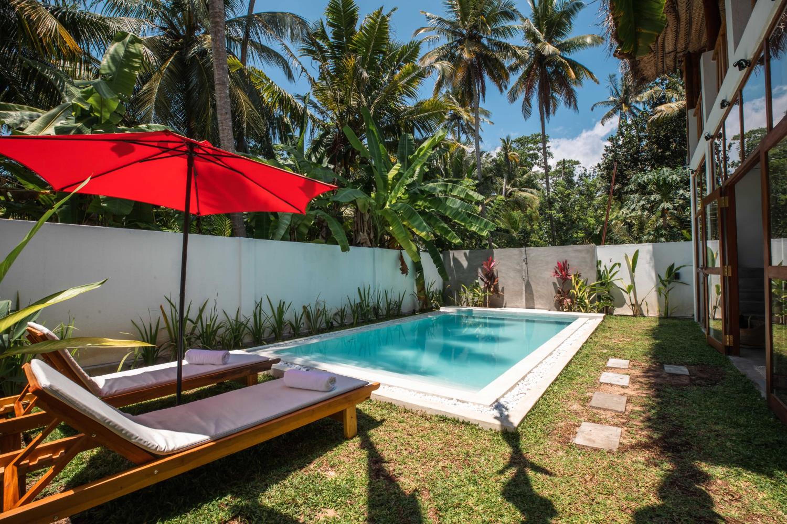 Nina Villa — photo 2