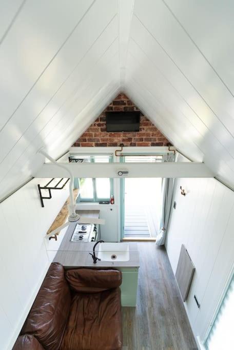 The Shepherd's Hut, Quex Park Estate view 5