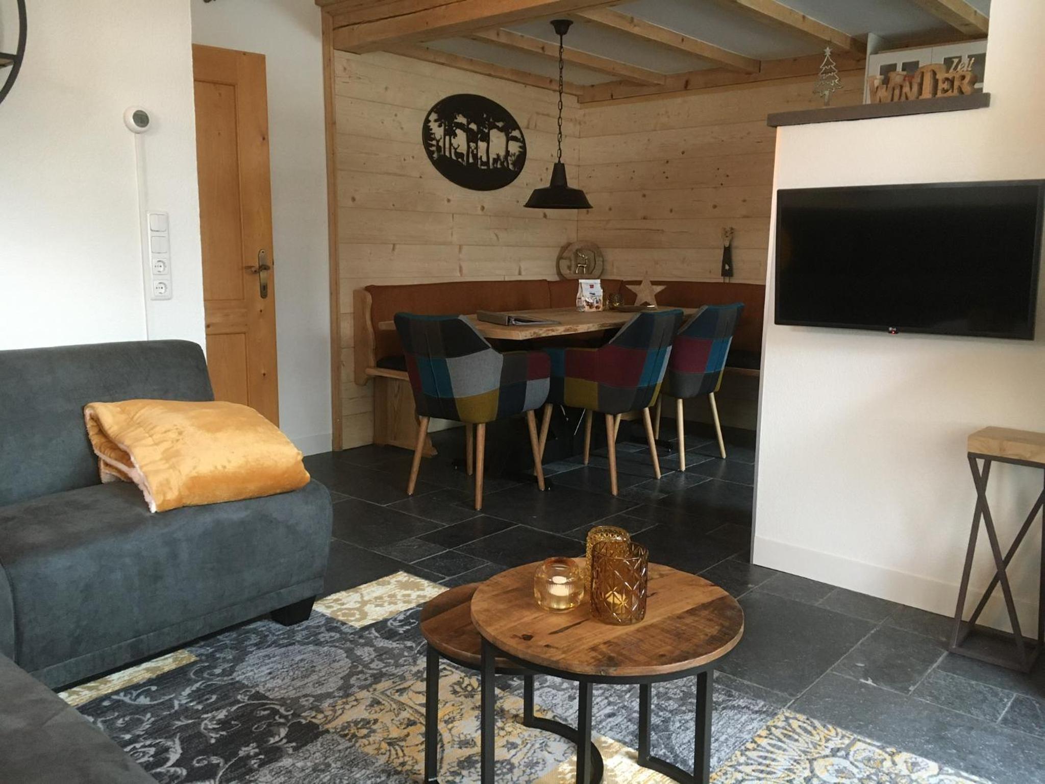 Chalet La Bosch, 7-persoons luxe eigen woning met privétuin
