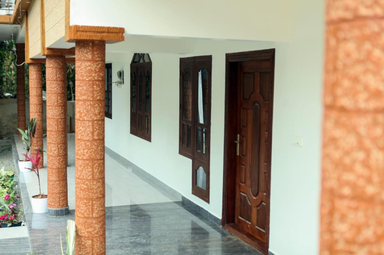 ANNUS HOMESTAY RAMAKKALMEDU