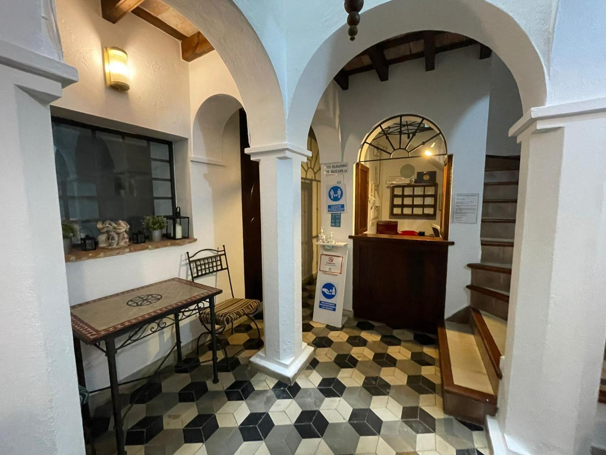 Hotel Vagamundos - Image 1
