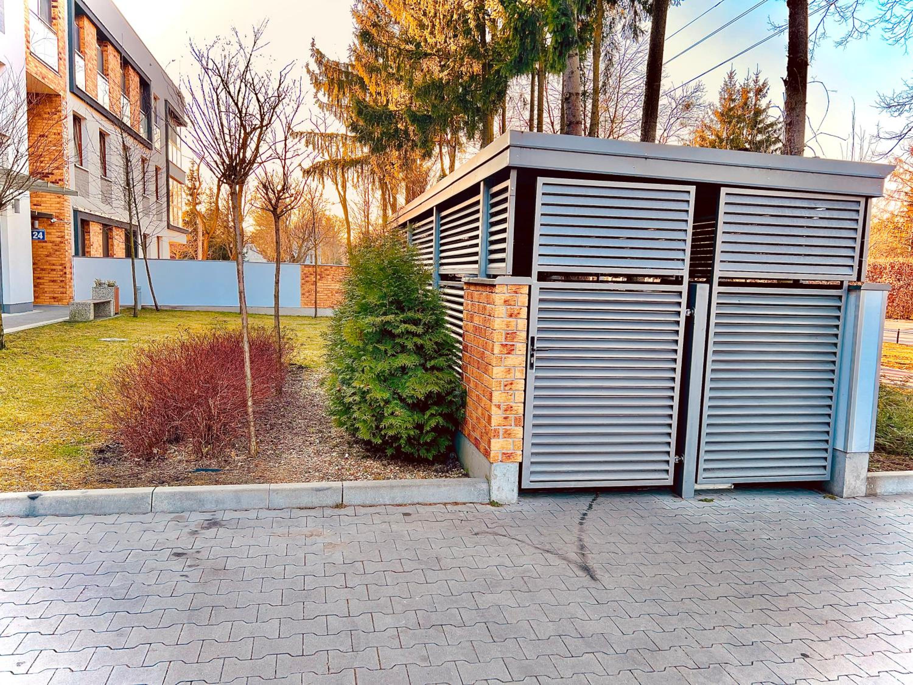 Photo 25