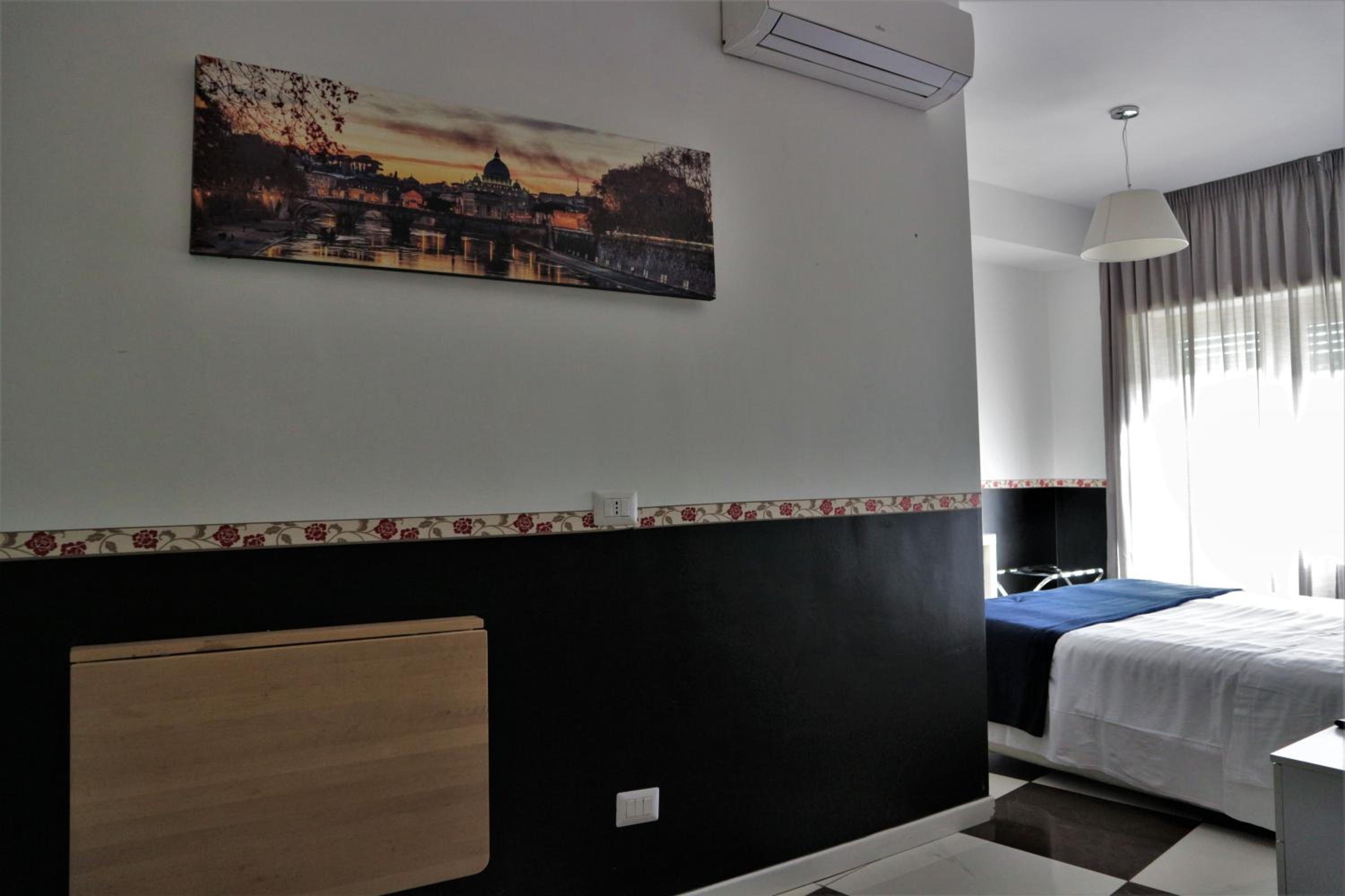 Luxury Vatican Rooms