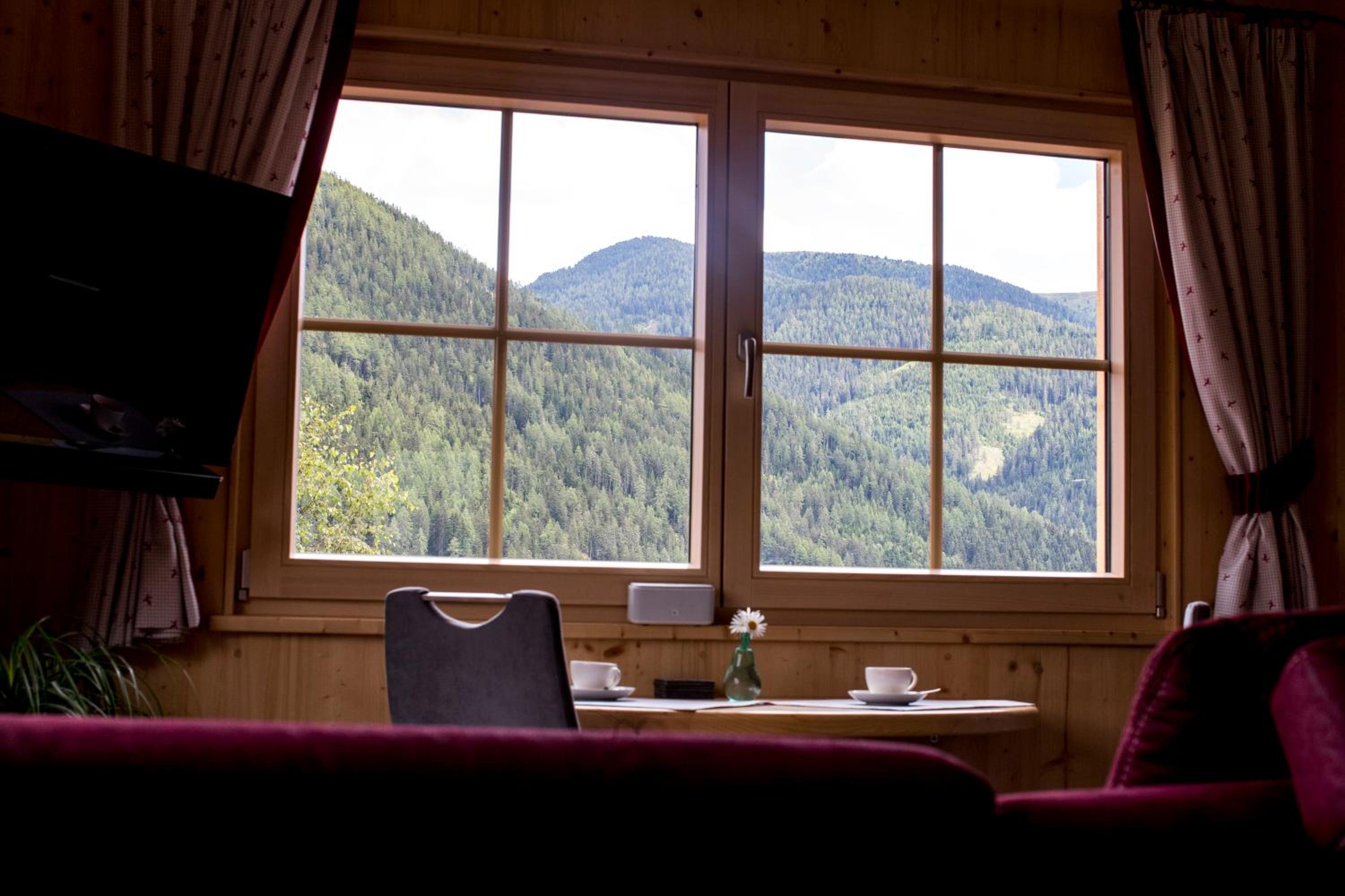 Bergfreude - Ruhe und Aussicht auf 1140m