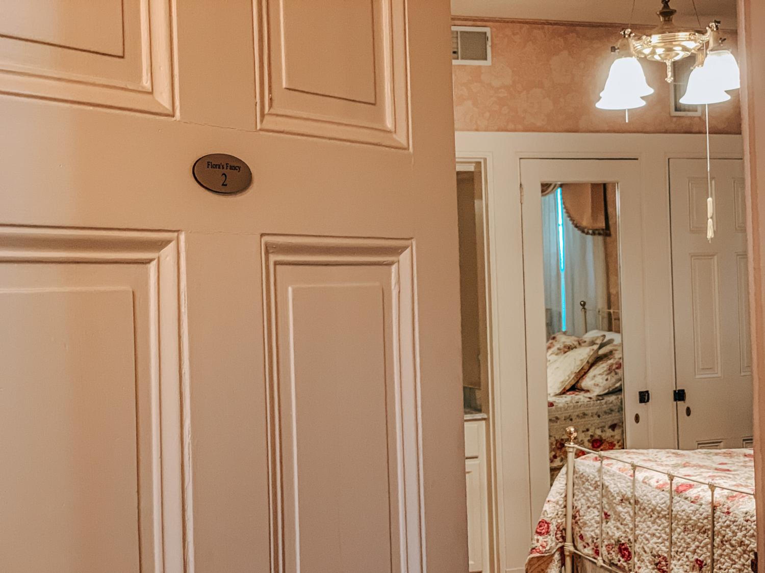 New York City Vacations - The Emig Mansion - Property Image 36